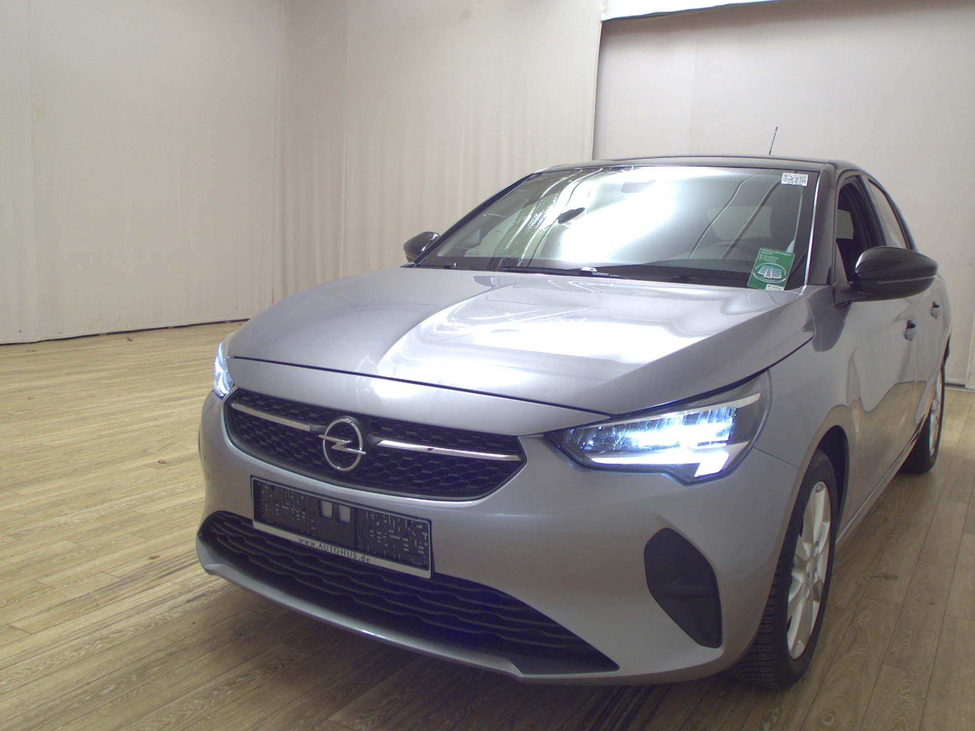 Opel Corsa 1.2 Edition Navi LED RFK Shz 2