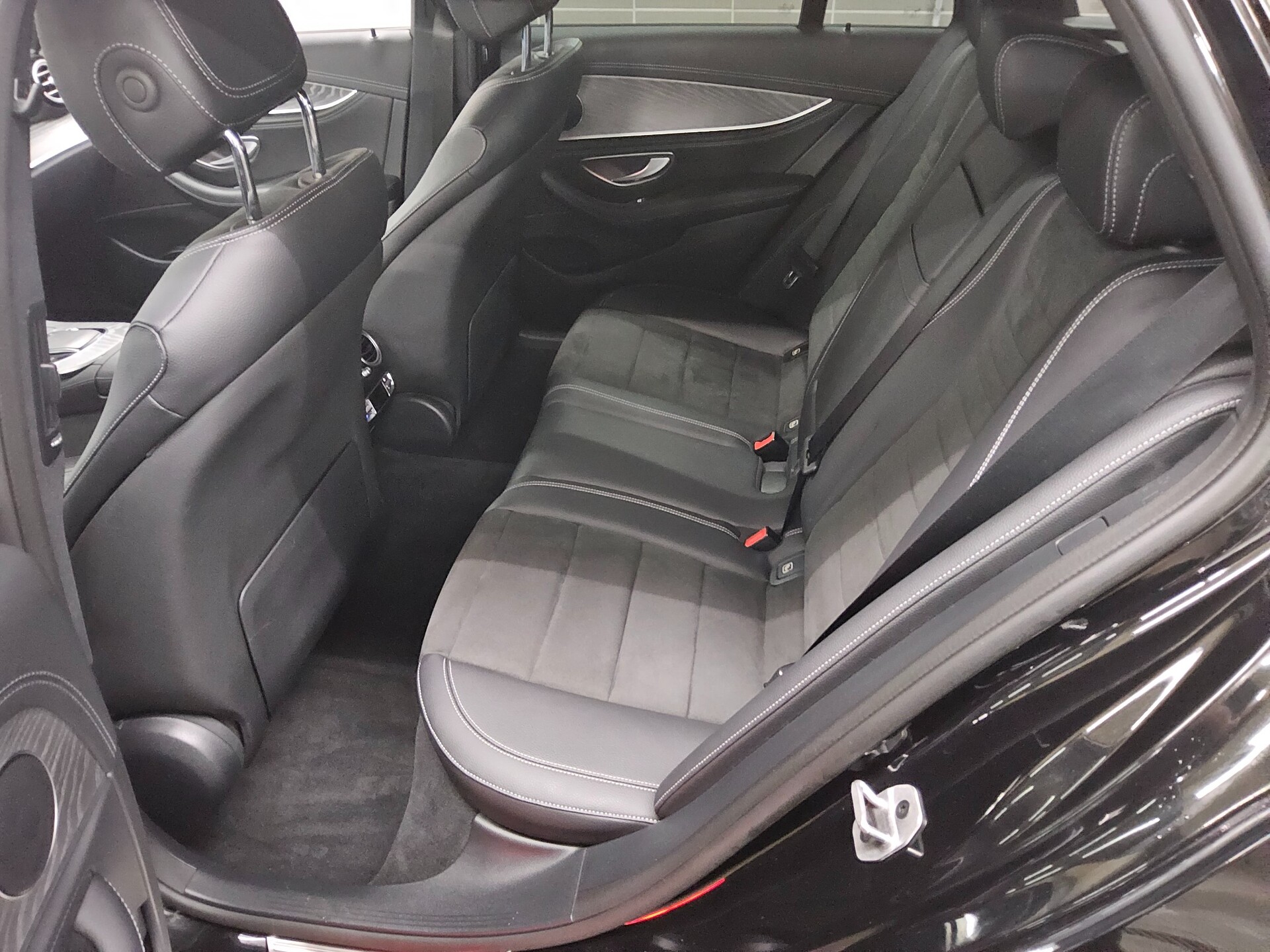 Mercedes-Benz E 300 T de 4M AMG-Line Night Navi LED AHK RFK 13