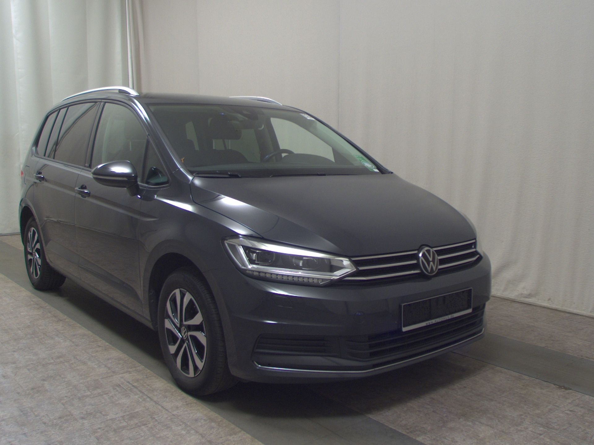 Volkswagen Touran 2.0 TDI Comf. Navi LED+ AID ACC AHK PDC 3