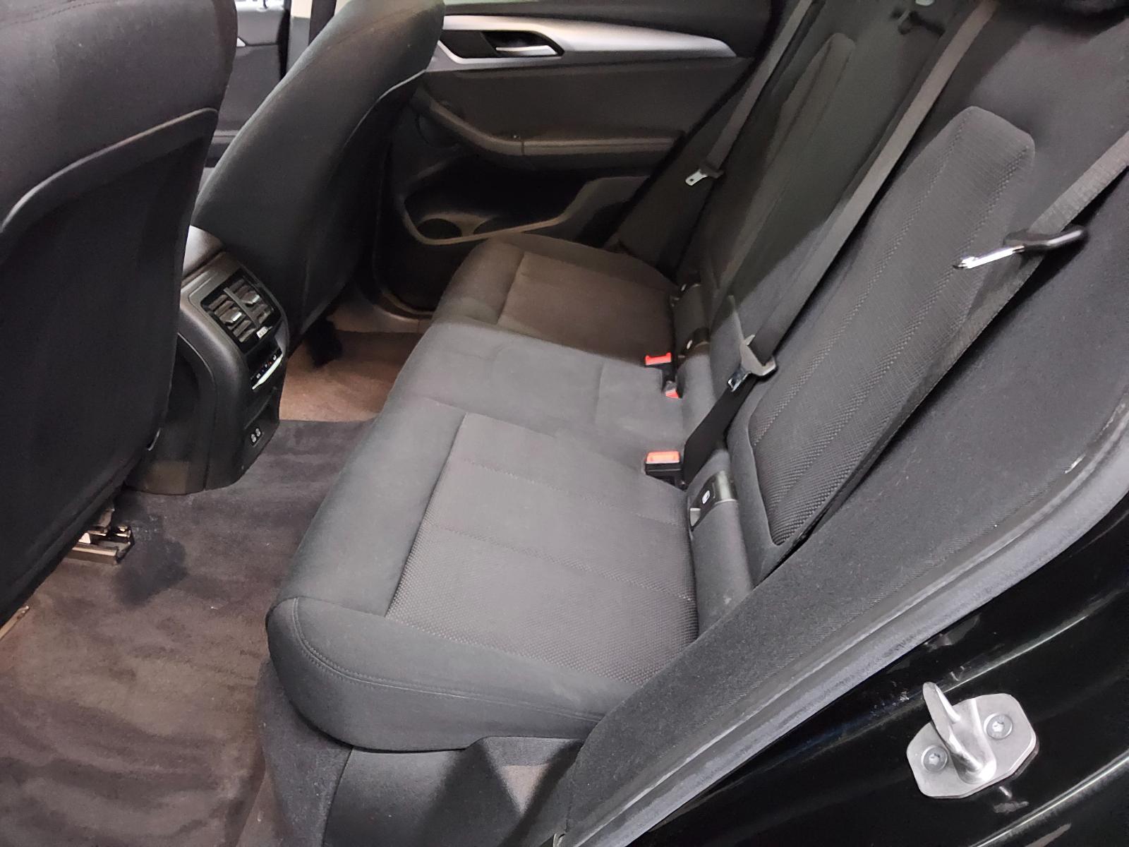 BMW X3 xDrive20d Navi LED AHK DA DAB PDC 13