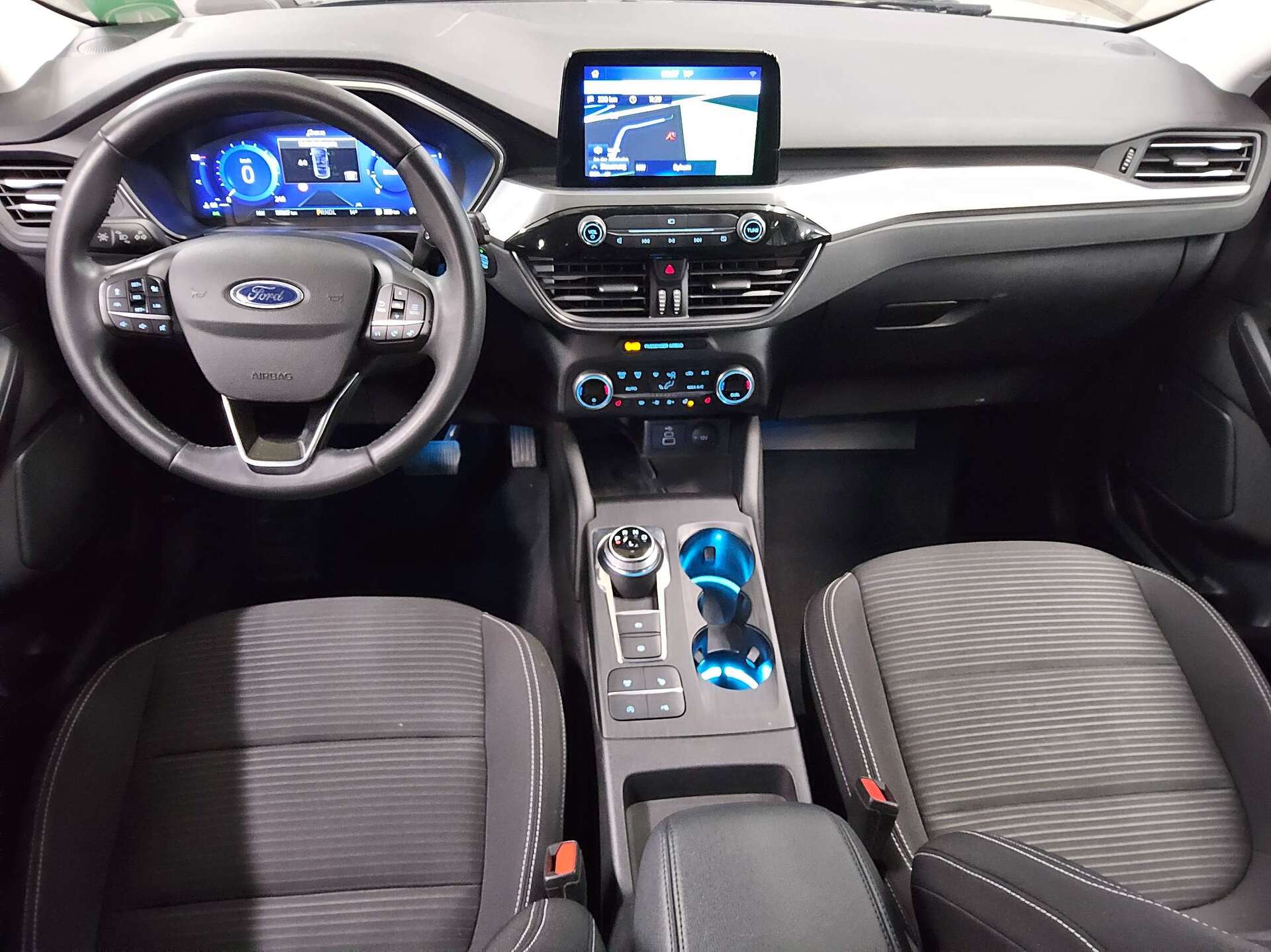 Ford Kuga 1.5 EB Titanium Navi LED RFK ACC 5