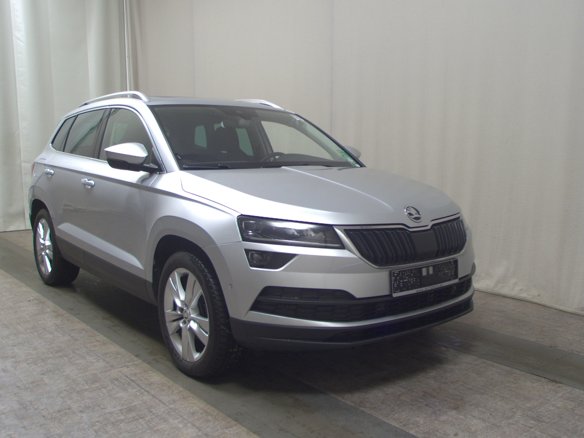 Skoda Karoq 2.0 TDI 4x4 Style DCC Navi LED AID Pano 3