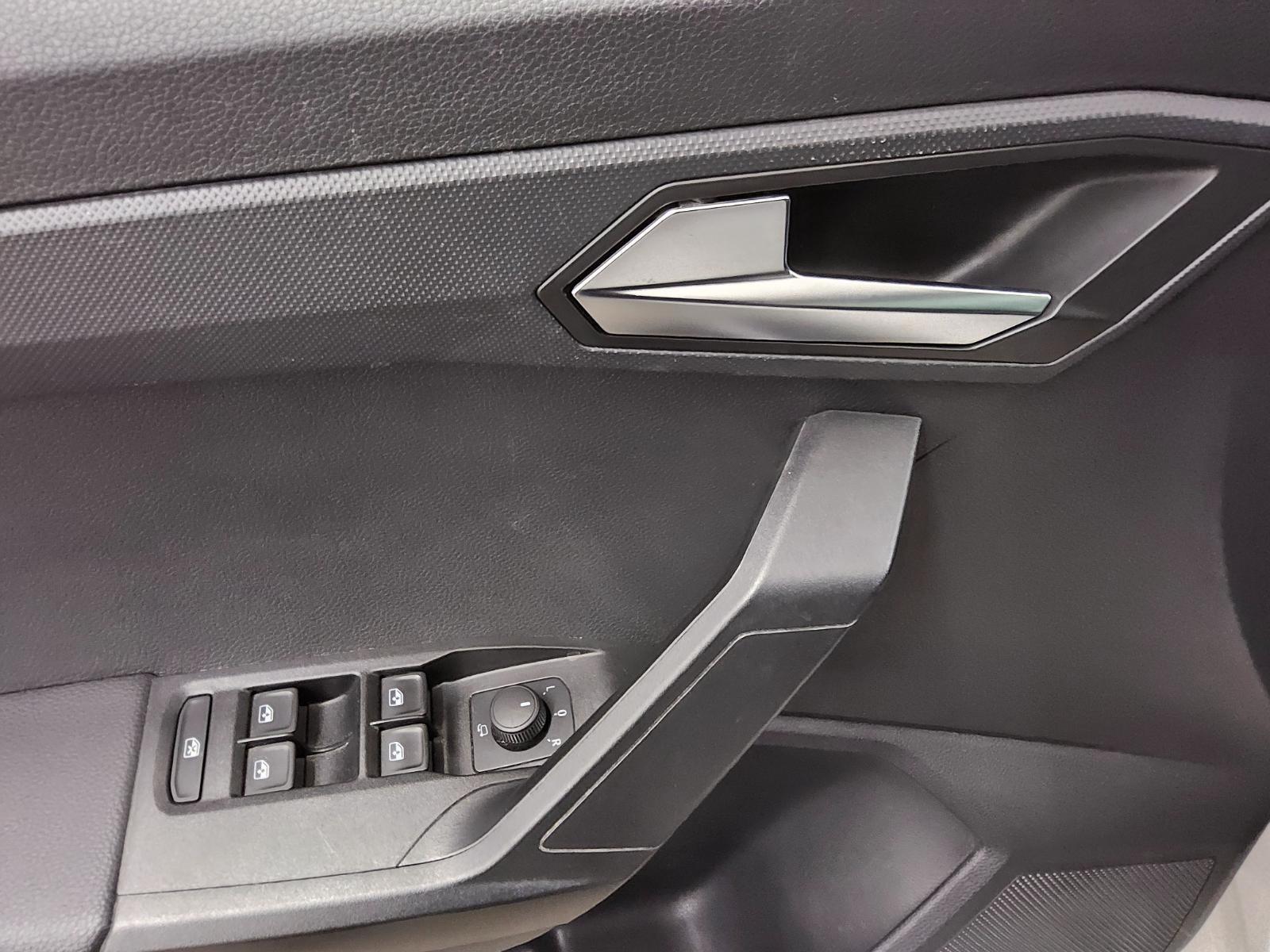 Seat Arona 1.0 TSI Style Navi LED AHK PDC Shz 9