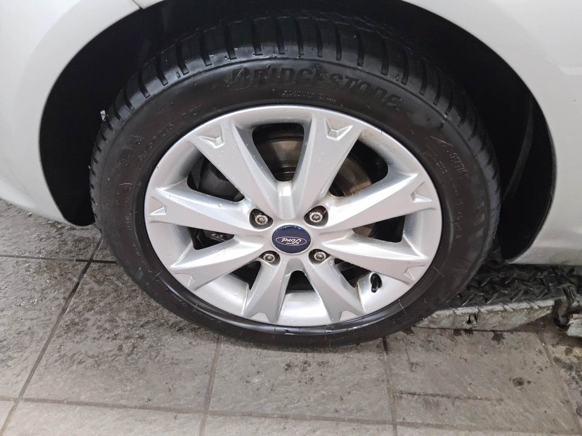 Ford Fiesta 1.2 Ghia Klima 10