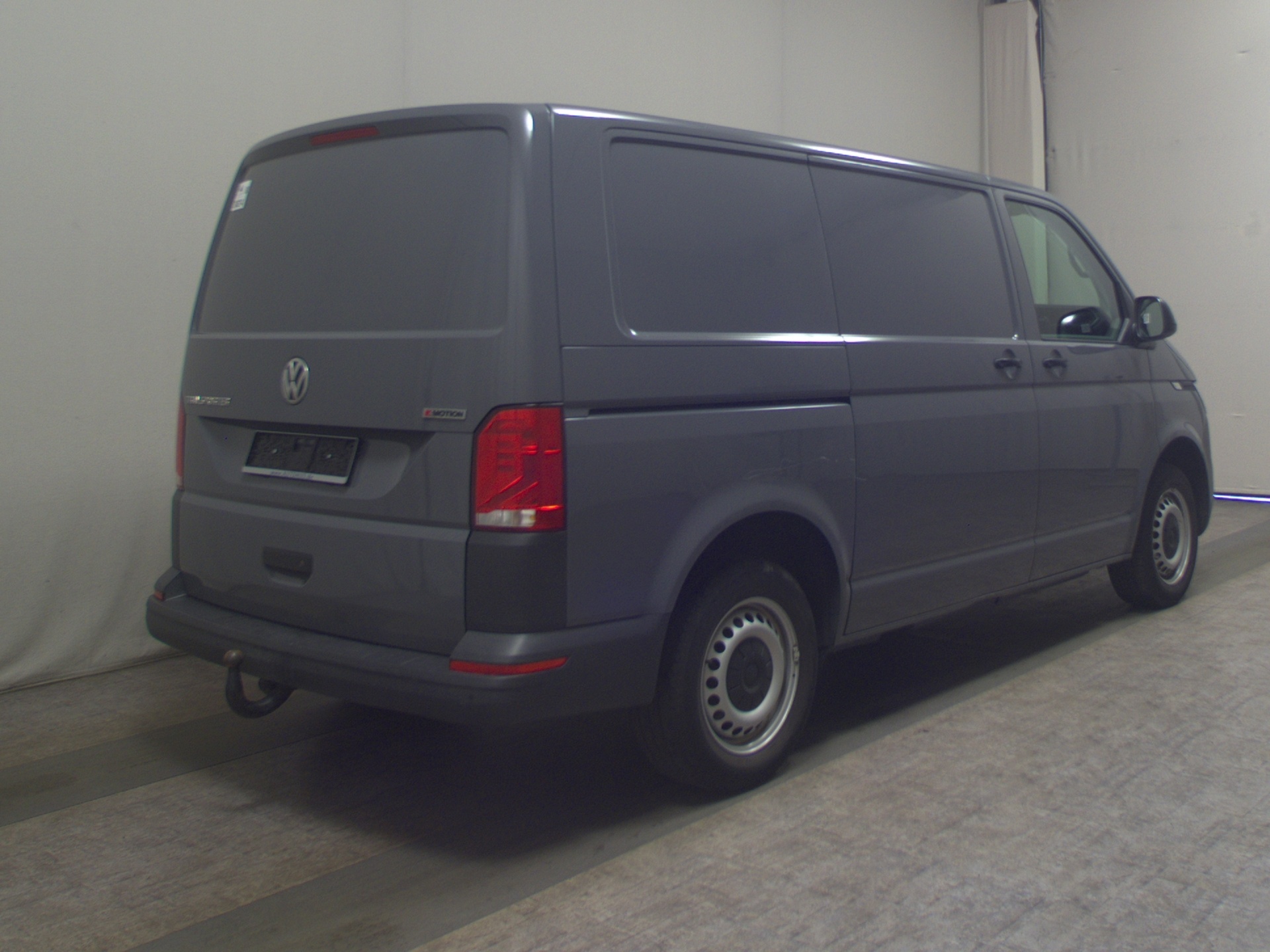 Volkswagen T6.1 2.0 TDI 4M Kasten AHK PDC Tempomat 4