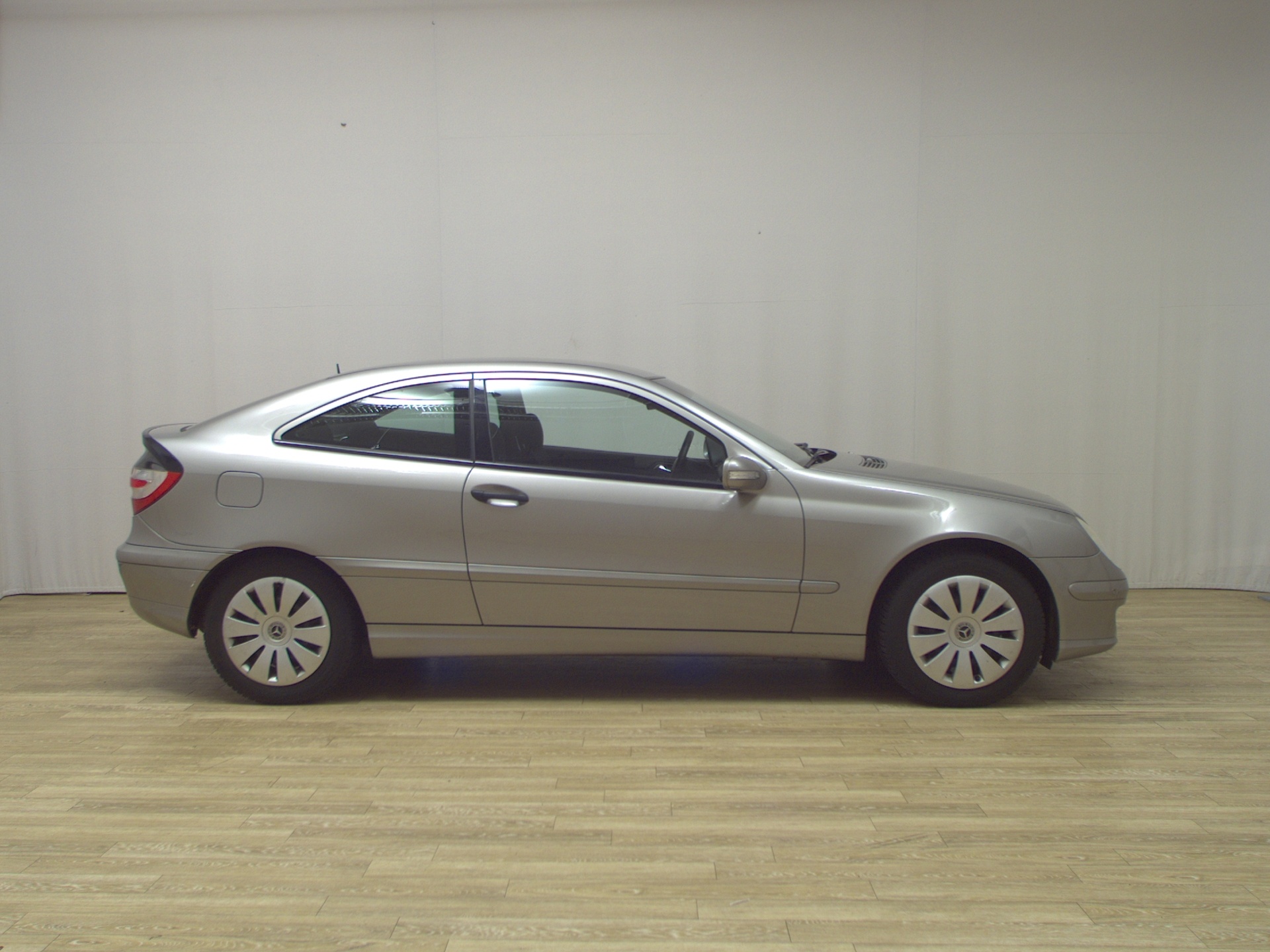 Mercedes-Benz C 200 CDI Bi-Xenon Navi Sportsitze