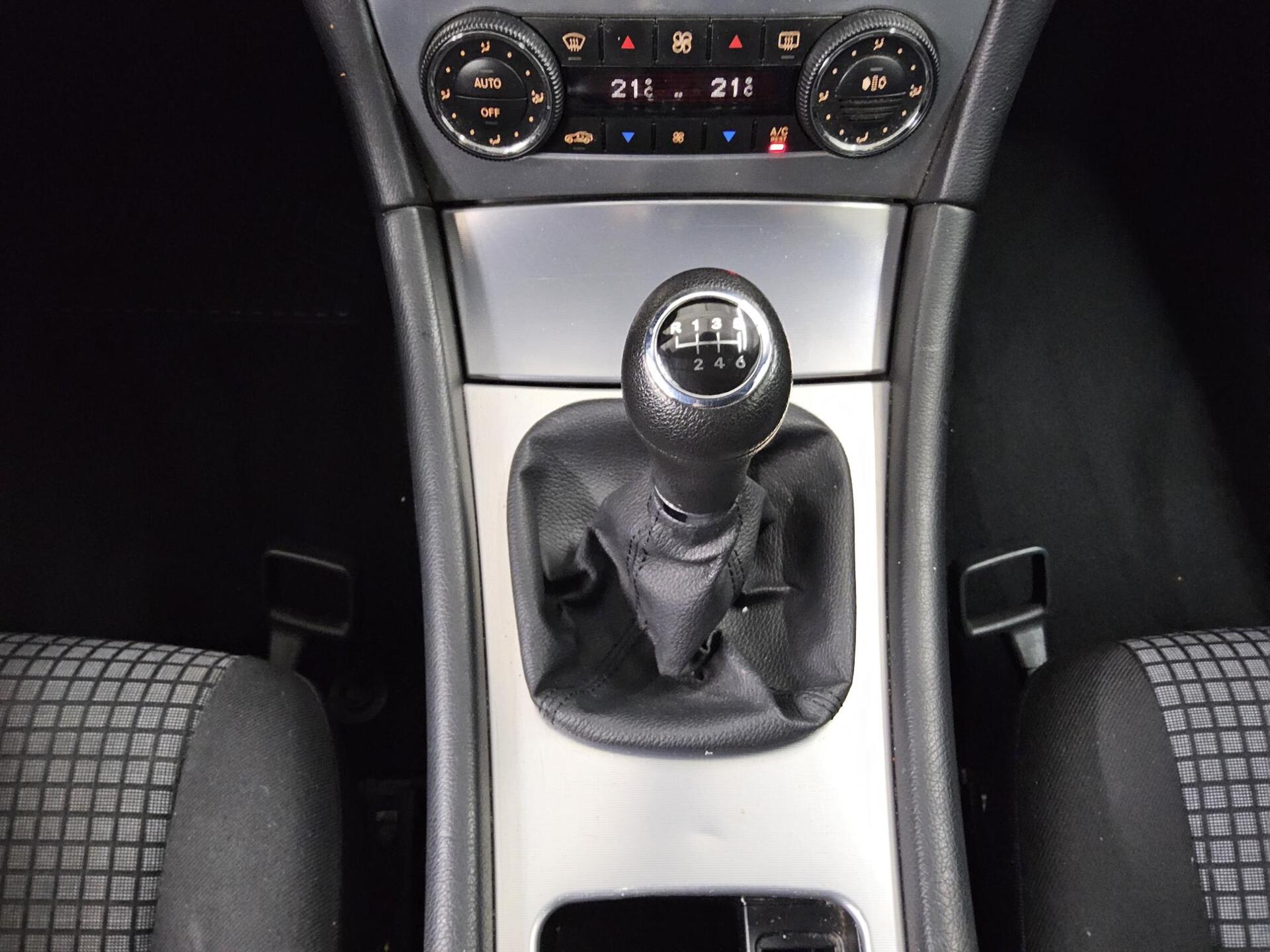 Mercedes-Benz C 200 CDI Bi-Xenon Navi Sportsitze 6