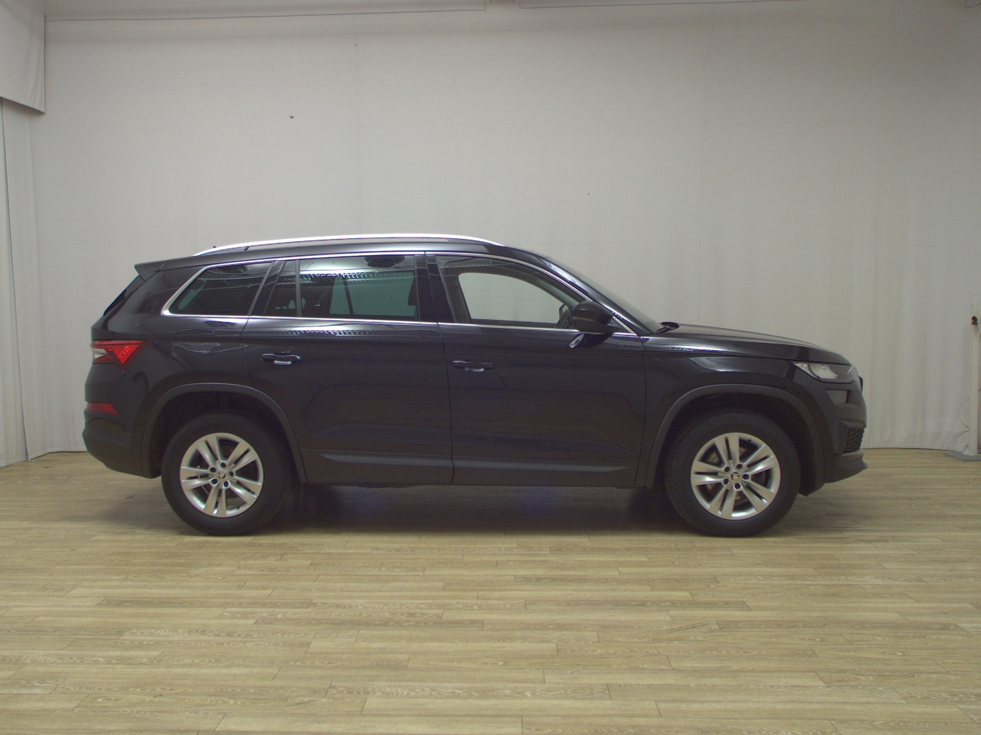 Skoda Kodiaq 2.0 TDI Ambition Navi LED vc AHK RfK ACC