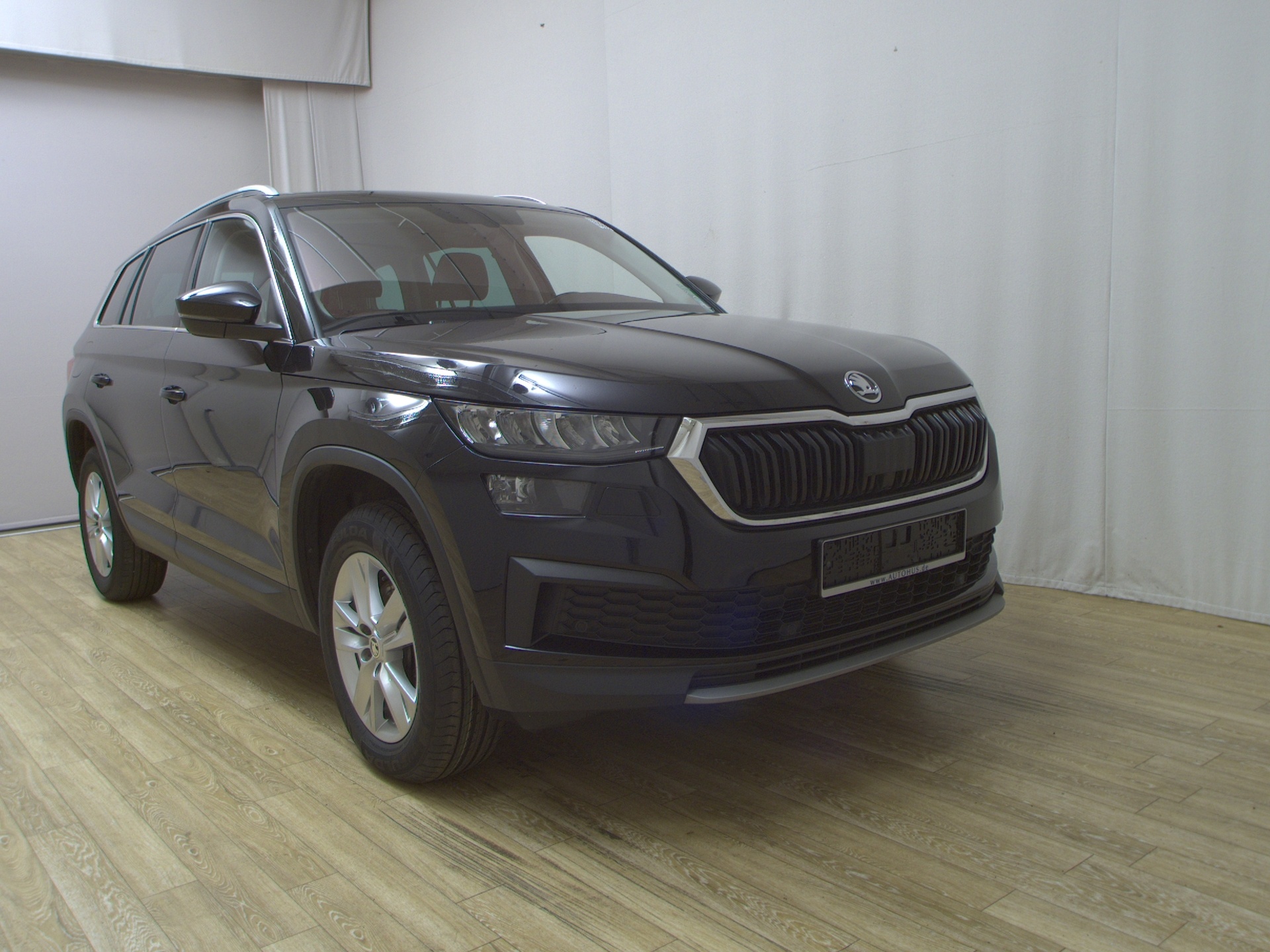 Skoda Kodiaq 2.0 TDI Ambition Navi LED vc AHK RfK ACC 3