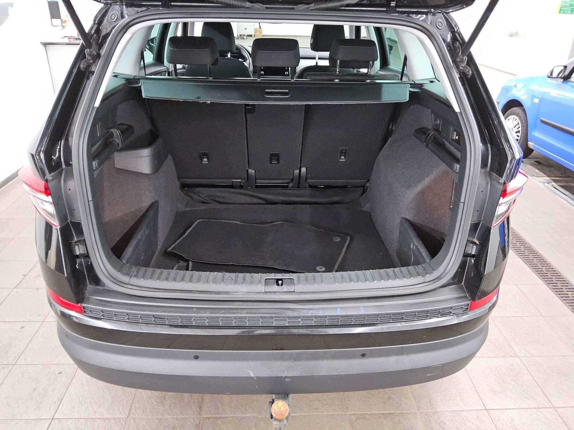 Skoda Kodiaq 2.0 TDI Ambition Navi LED vc AHK RfK ACC 12
