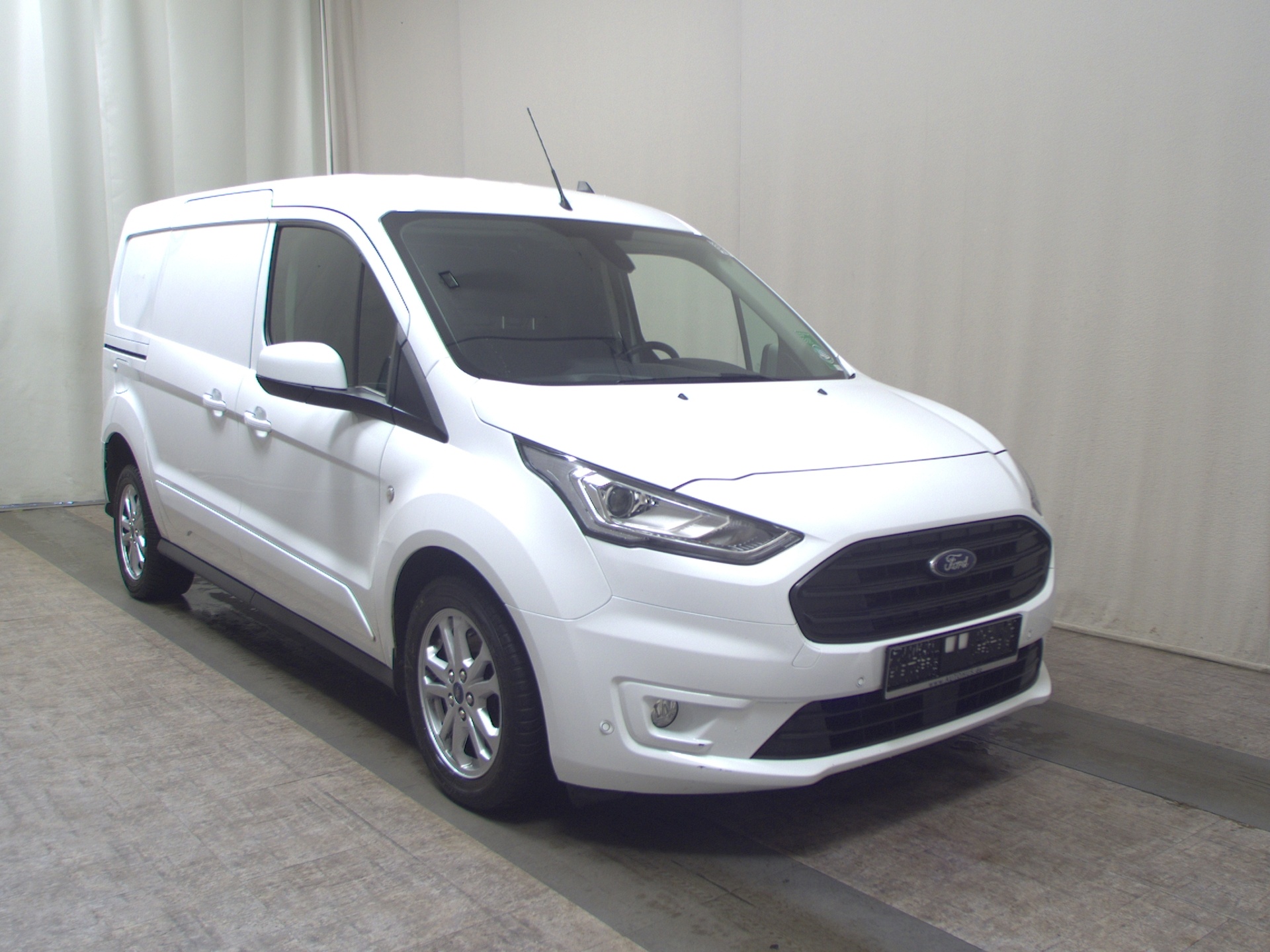 Ford Transit Connect 1.5 EB L2 Xenon PDC Shz Tempomat 3