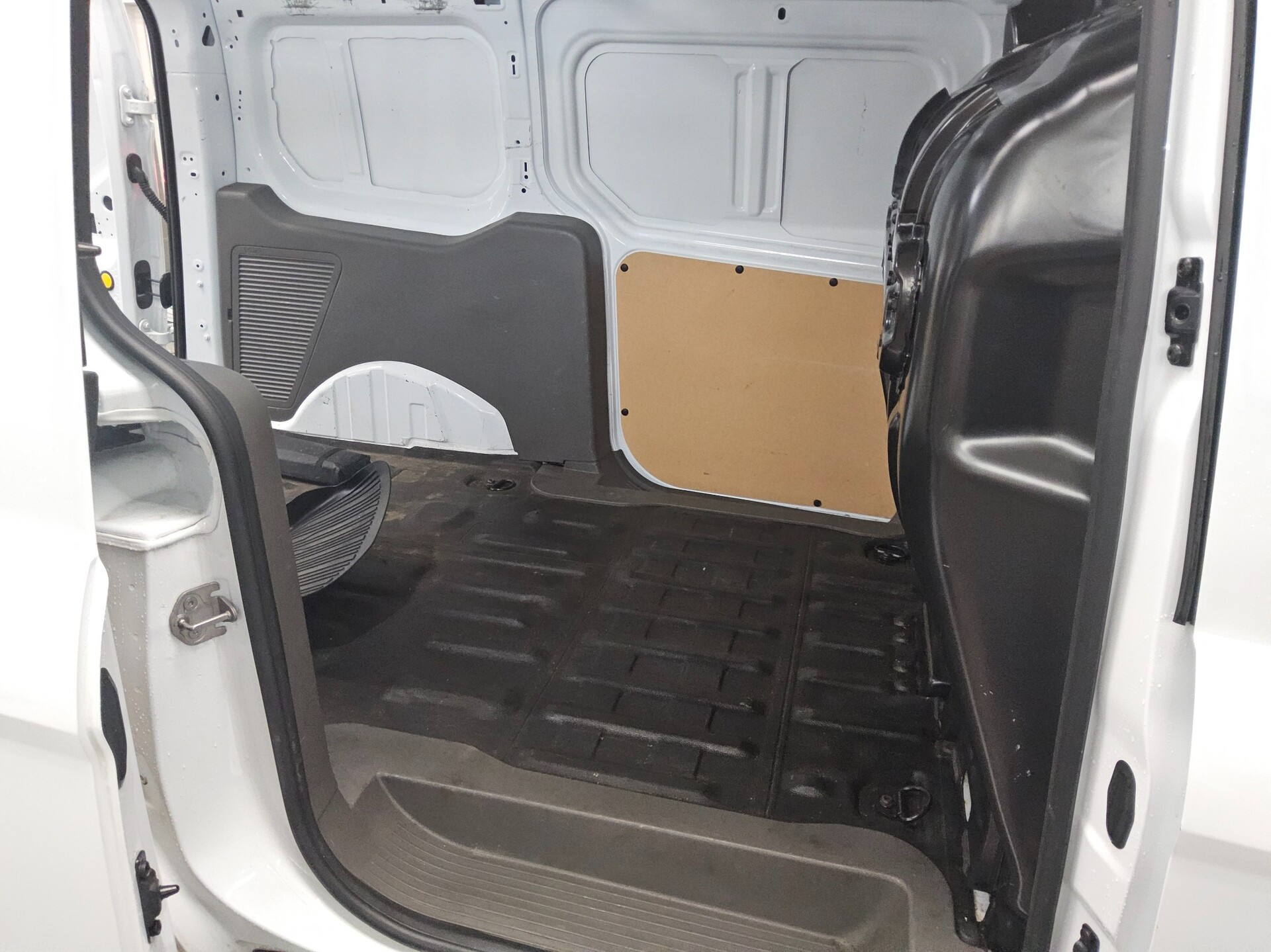 Ford Transit Connect 1.5 EB L2 Xenon PDC Shz Tempomat 13