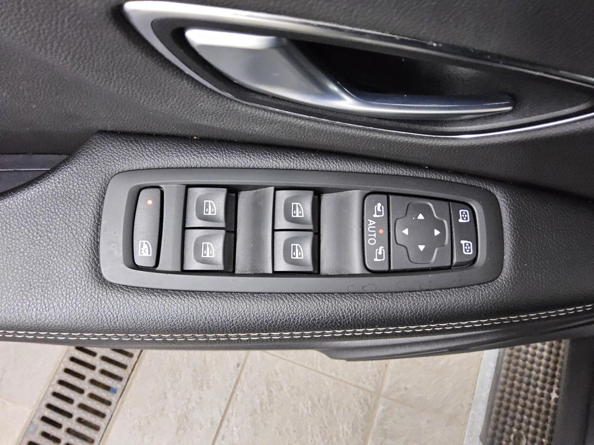 Renault Grand Scenic 1.7 BLUE dCi Navi PDC  LED 9