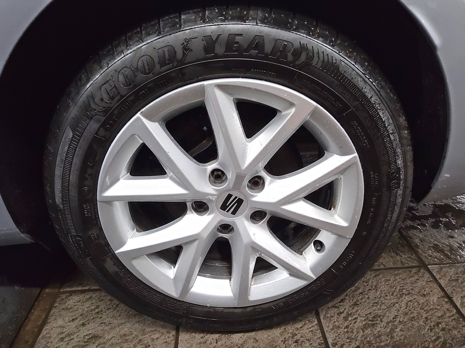 Seat Leon Sportstourer 2.0 TDI Style Navi AHK LED 11