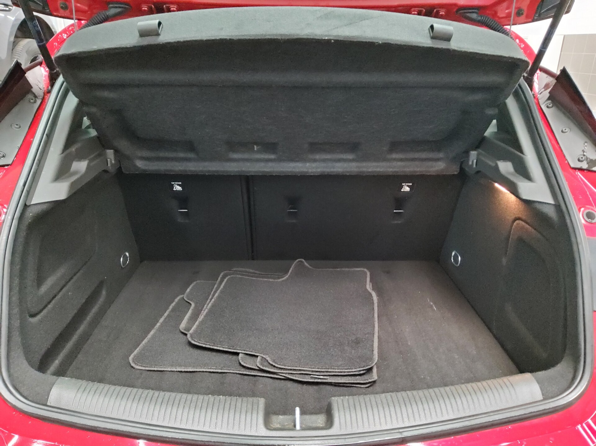 Opel Astra 1.2 Turbo Business Ed. Navi LED DAB PDC 11