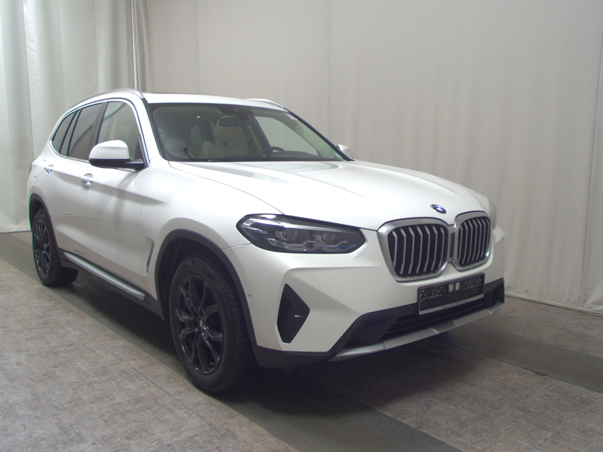 BMW X3 xDrive20d Navi LED Leder LC-Pro Pano HiFi RFK 3