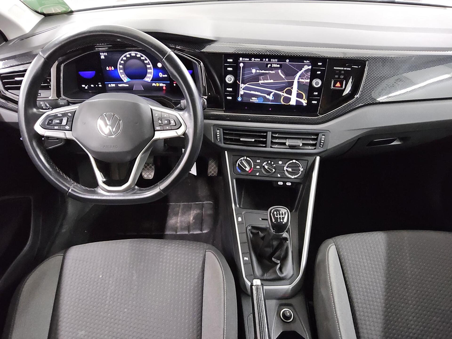 Volkswagen Polo 1.0 TSI Life Navi LED DC PDC SHZ 5