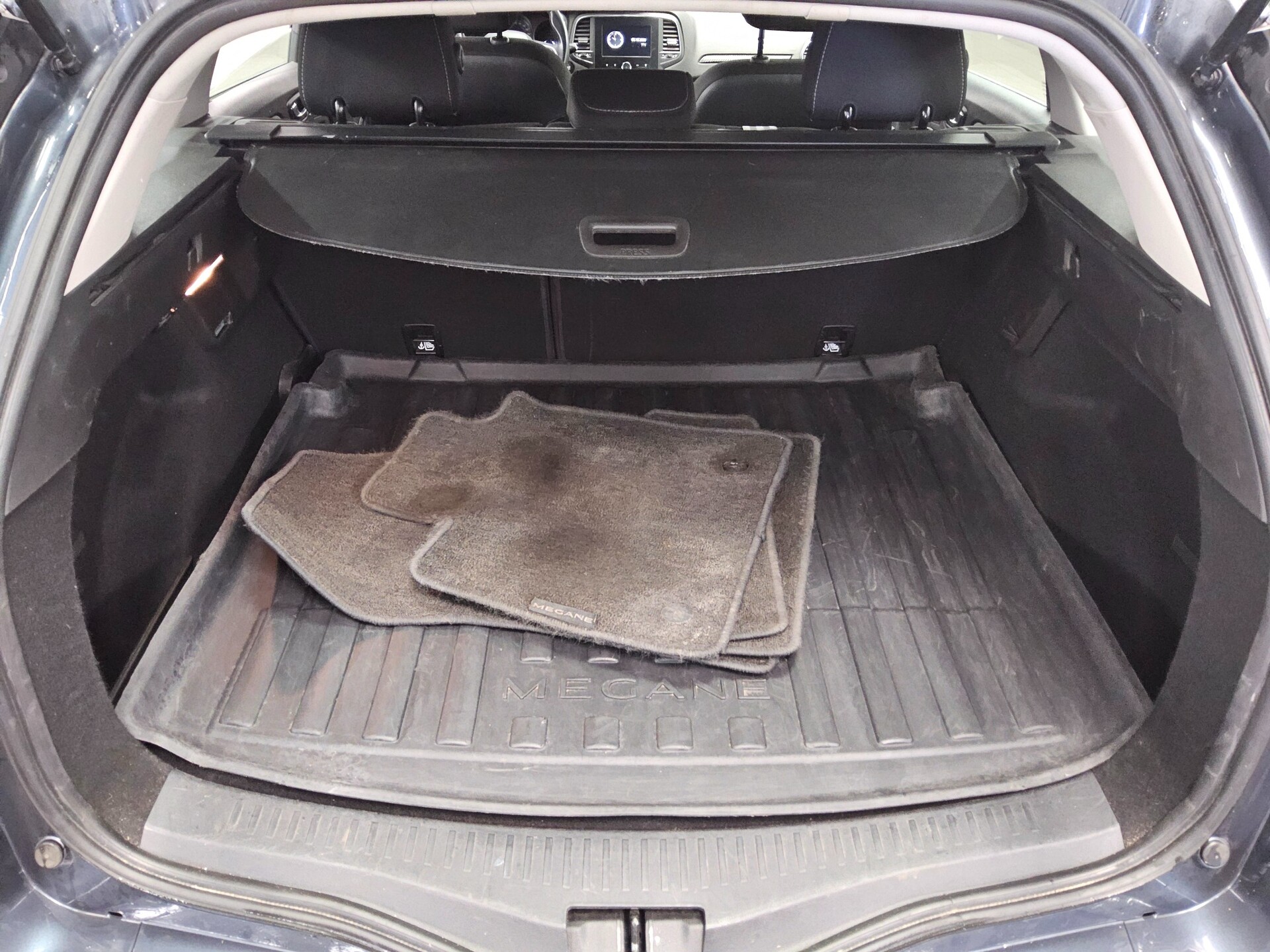 Renault Megane Grandtour 1.3 TCe Limited Navi RfK PDC 11