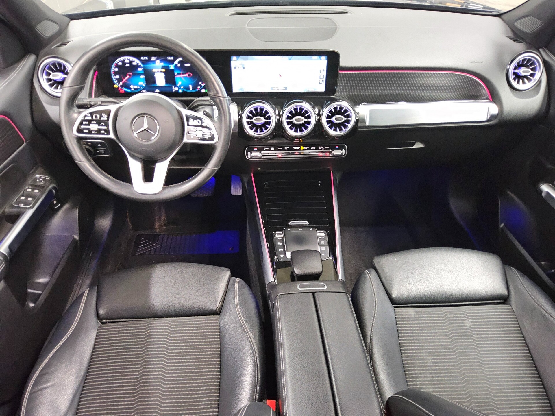 Mercedes-Benz GLB 200 d Progressive T-Leder Navi LED Pano RfK 5