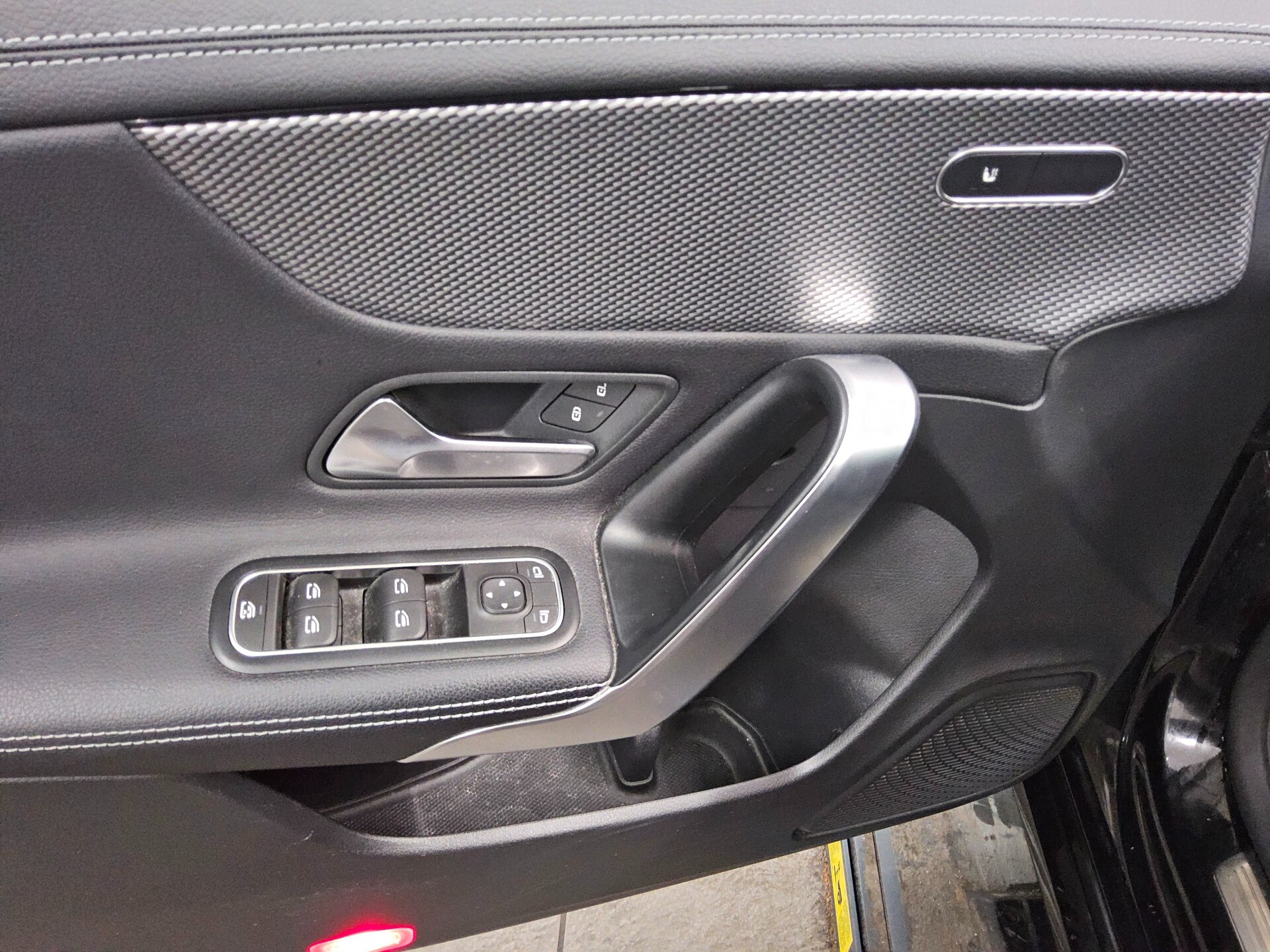 Mercedes-Benz CLA 200 SB d Progressive T-Leder Navi LED RfK 10