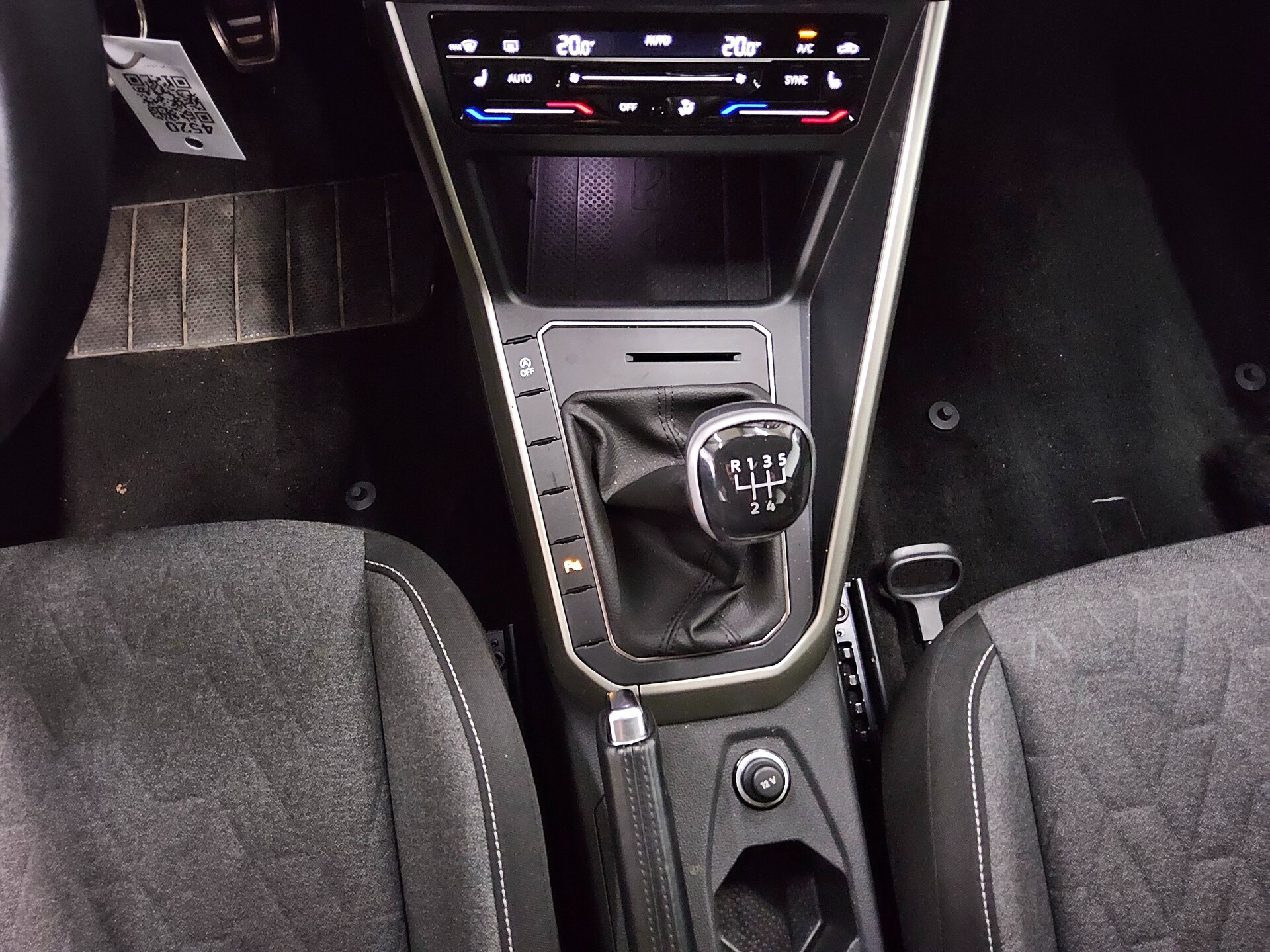 Volkswagen Polo 1.0 TSI Move Navi LED DC PDC Shz 6