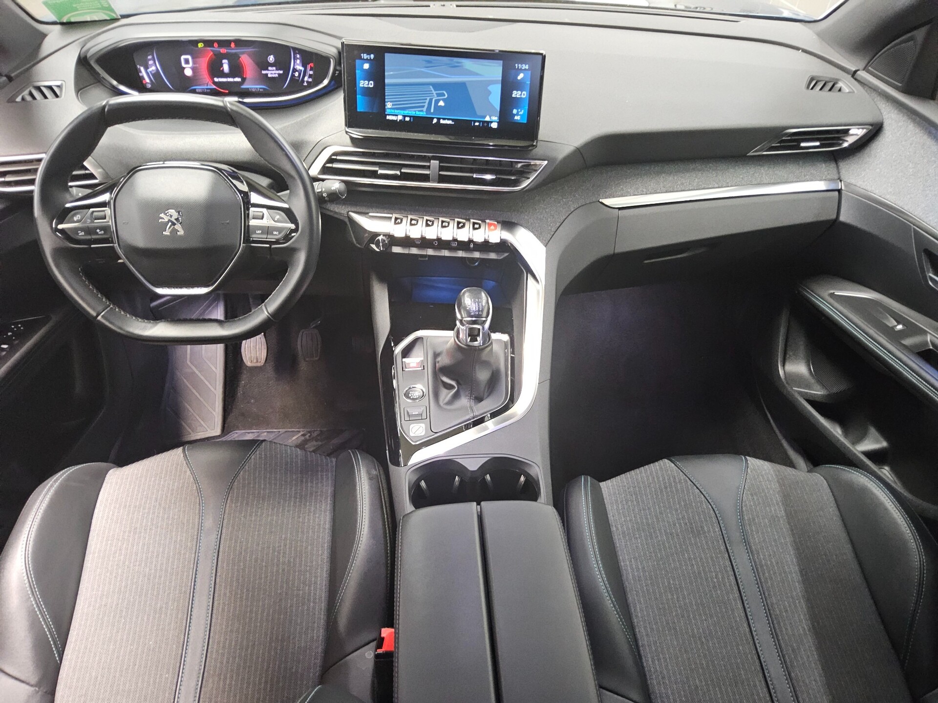 Peugeot 3008 1.2 PureTech Allure Navi LED DigiTacho 5
