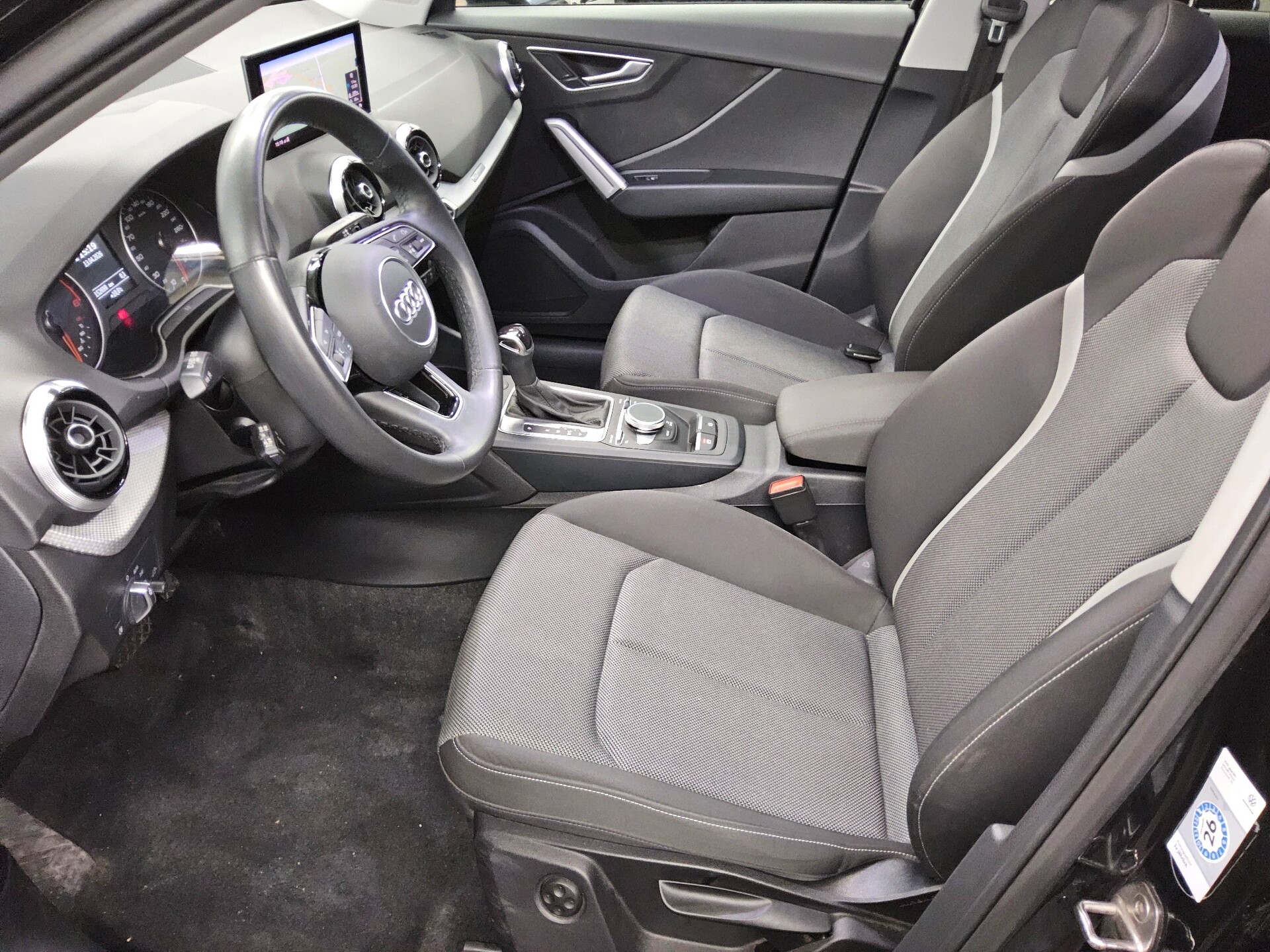 Audi Q2 35 TDI Navi Panorama LED Kamera SHZ 8