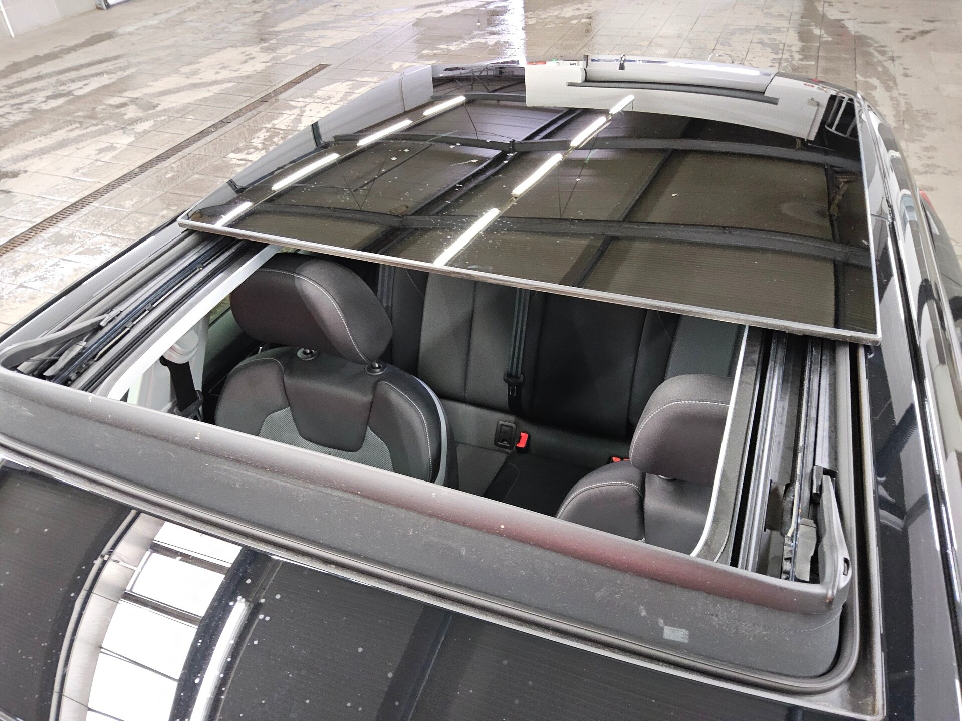 Audi Q2 35 TDI Navi Panorama LED Kamera SHZ 11