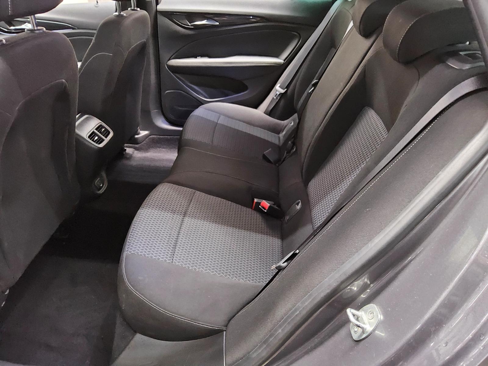 Opel Insignia ST 2.0 CDTI Business Ed. Navi LED AHK 13