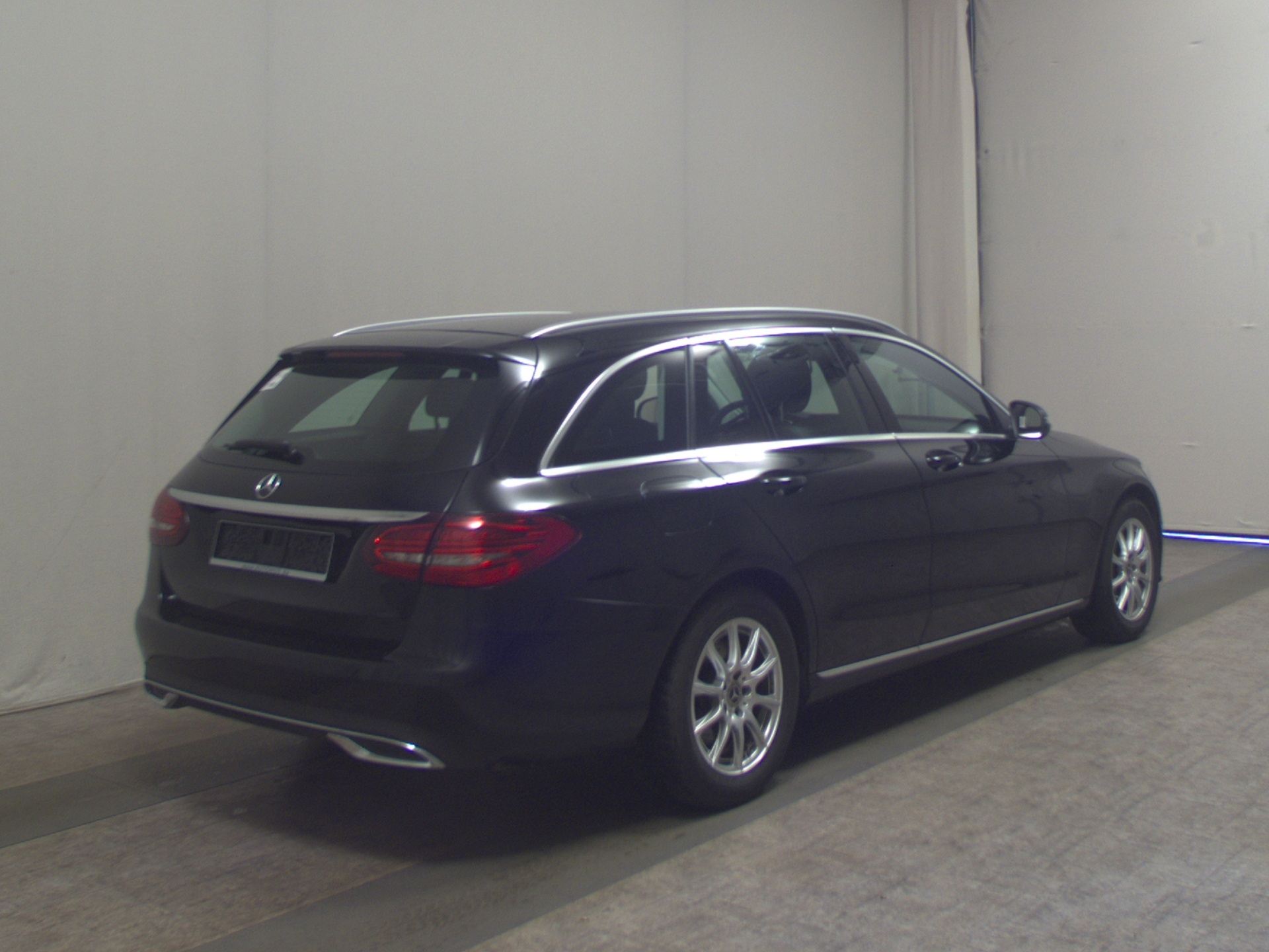 Mercedes-Benz C 200 T d Avantgarde T-Leder Navi LED PDC Shz 4