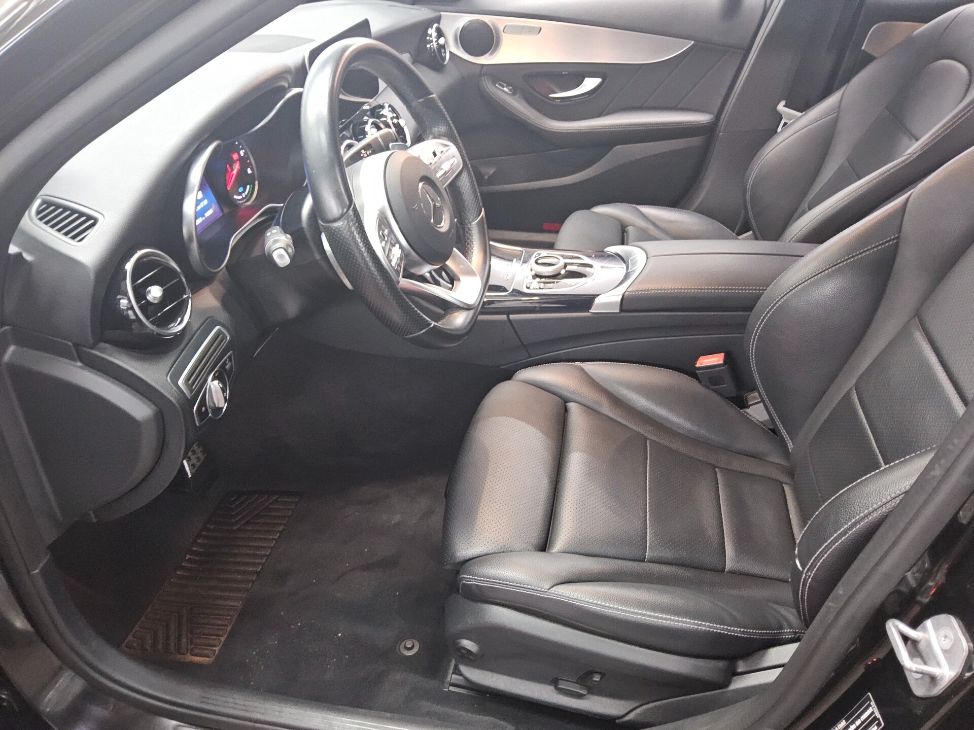 Mercedes-Benz C 300 T de AMG-Line Leder Navi LED Shz Tempomat 8