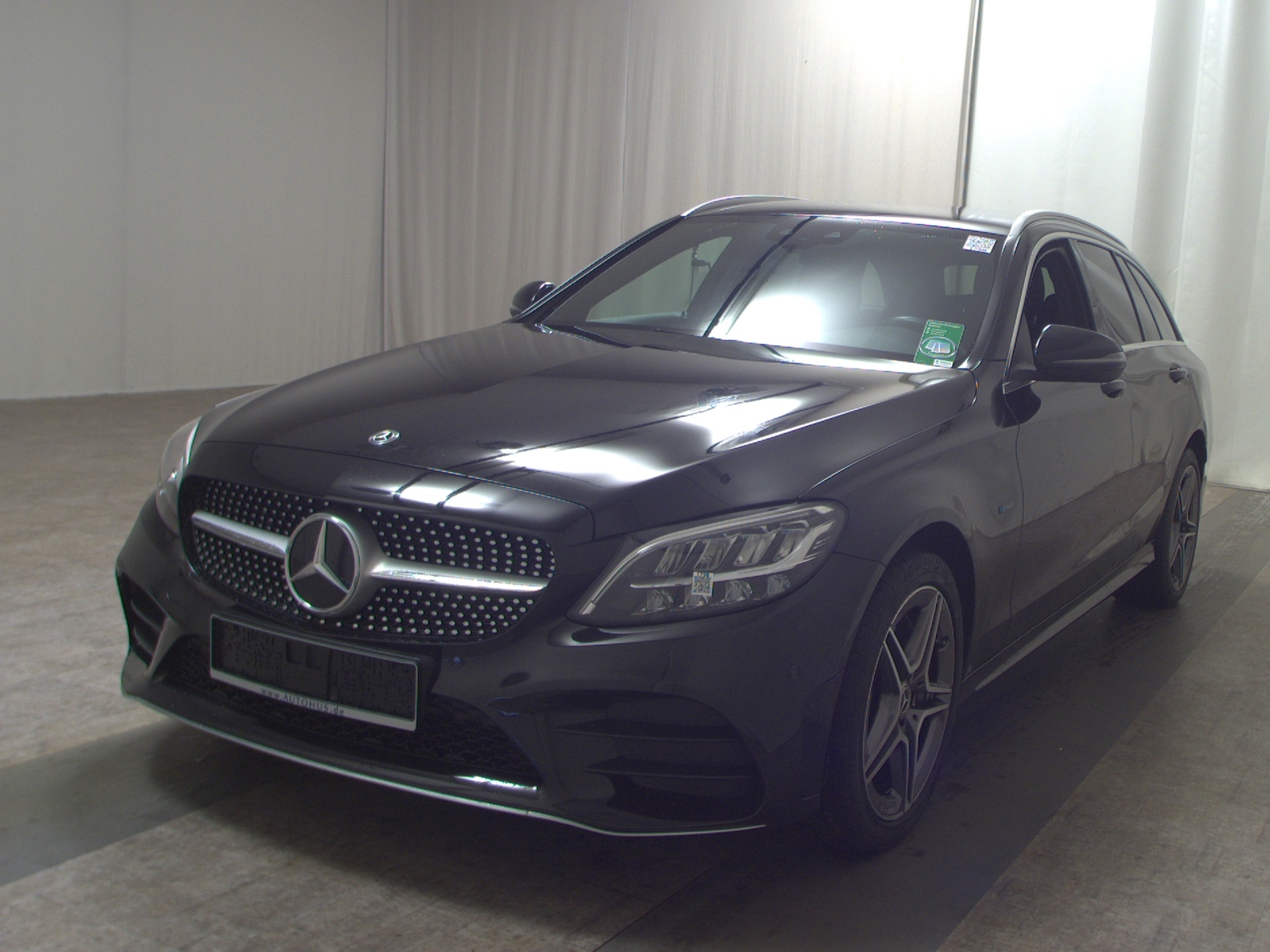 Mercedes-Benz C 300 T de AMG-Line Leder Navi LED Shz Tempomat 2