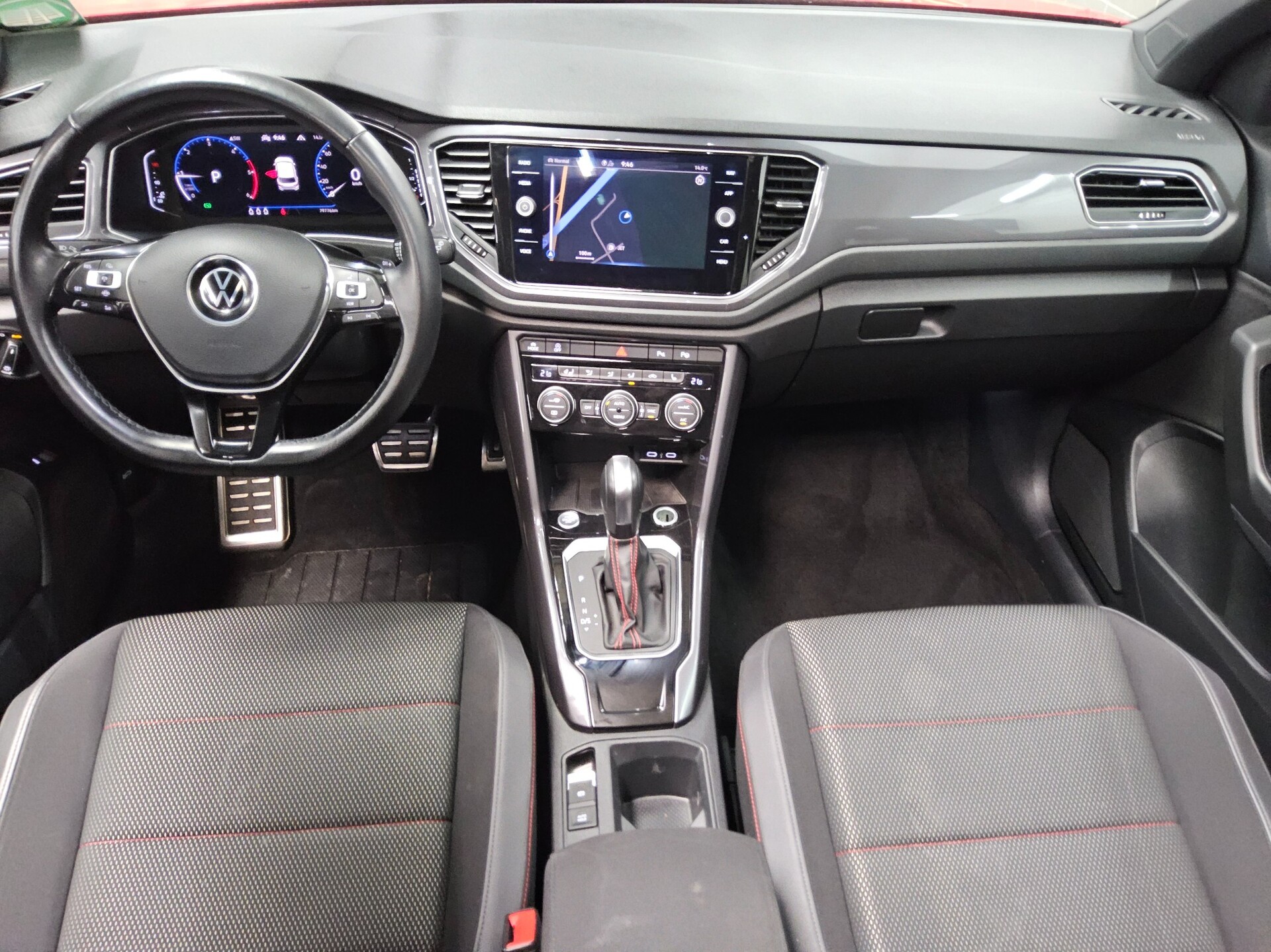 Volkswagen T-Roc 2.0 TDI Sport Navi LED AID Pano RfK AHK 5