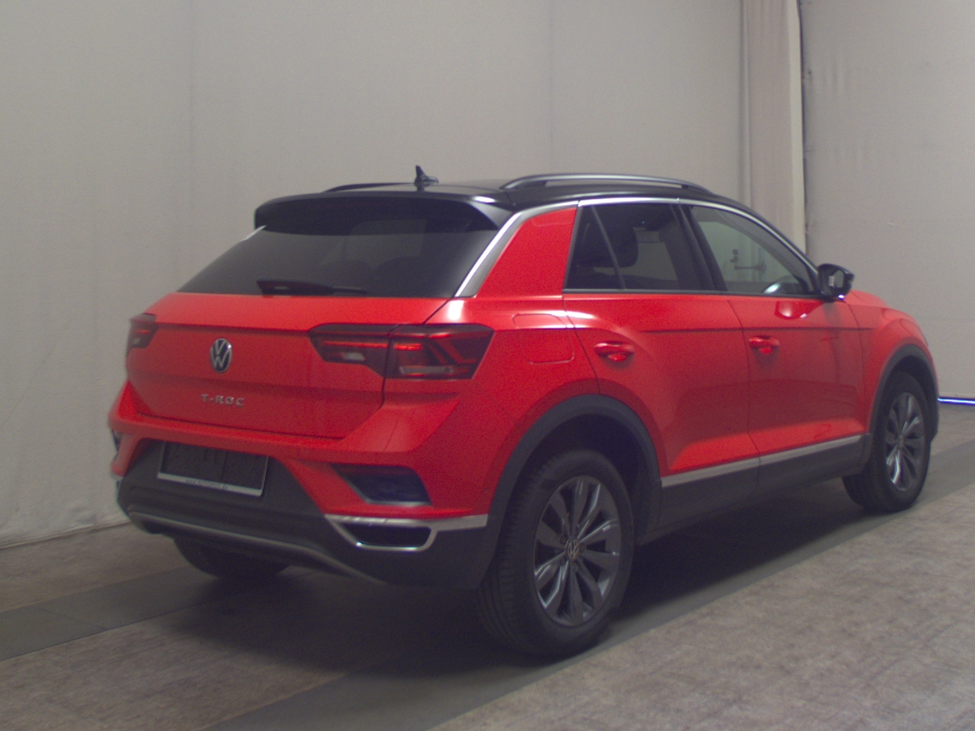 Volkswagen T-Roc 2.0 TDI Sport Navi LED AID Pano RfK AHK 4