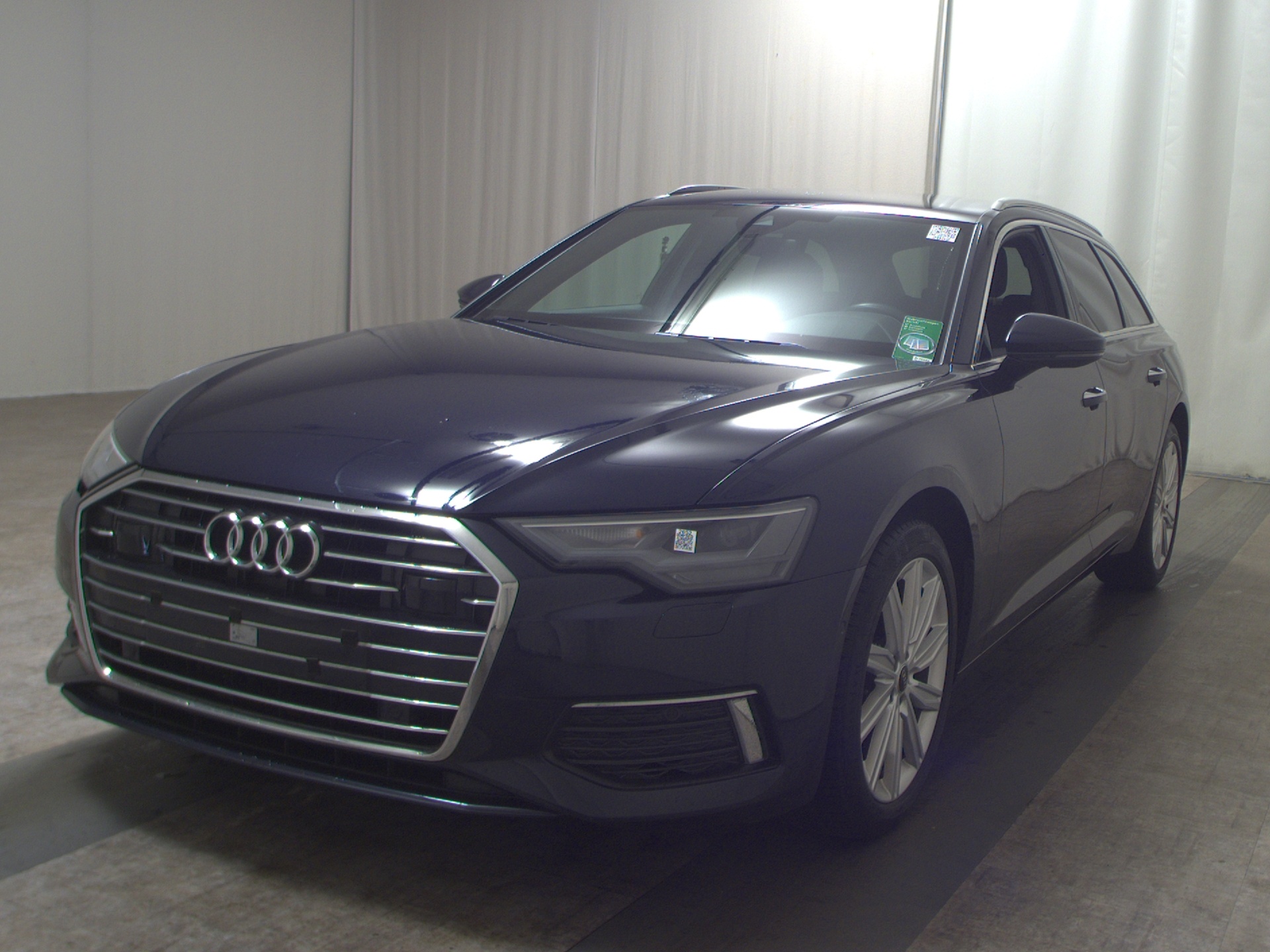 Audi A6 Avant 40 TDI design Navi LED vc Leder RFK AHK 2