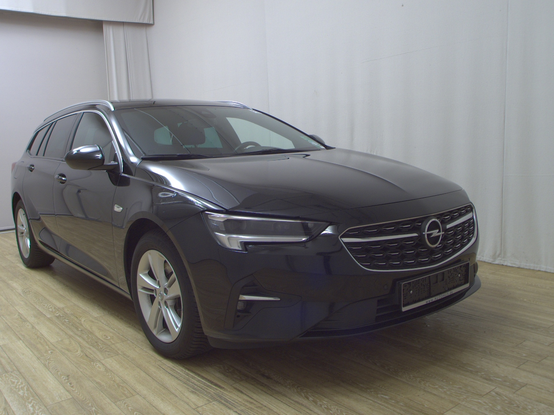 Opel Insignia ST 1.5 D Business Ed. Navi LED RfK AHK 3