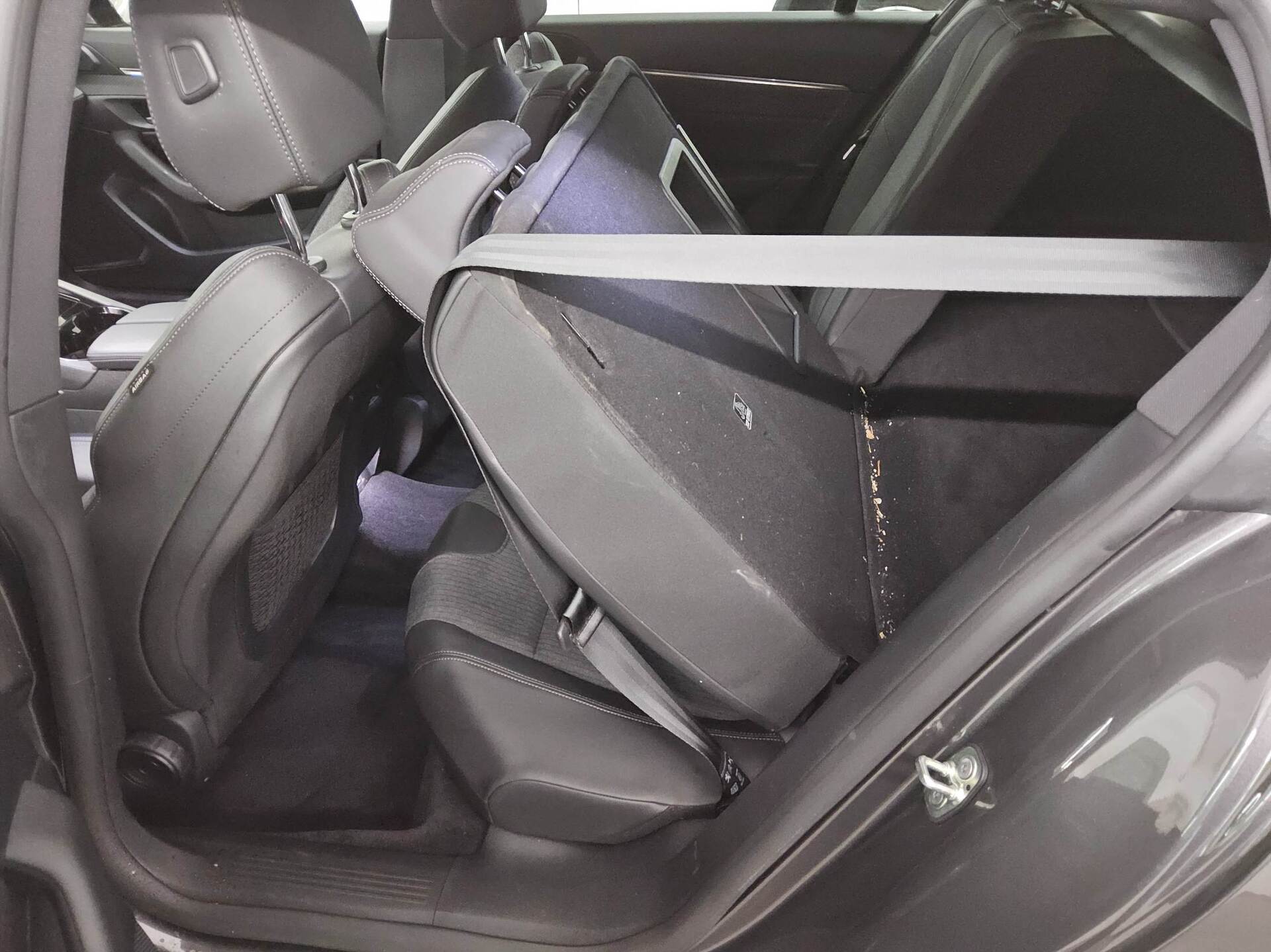 Peugeot 508 SW 1.5 BlueHDI Allure T-Leder Navi LED RFK 13