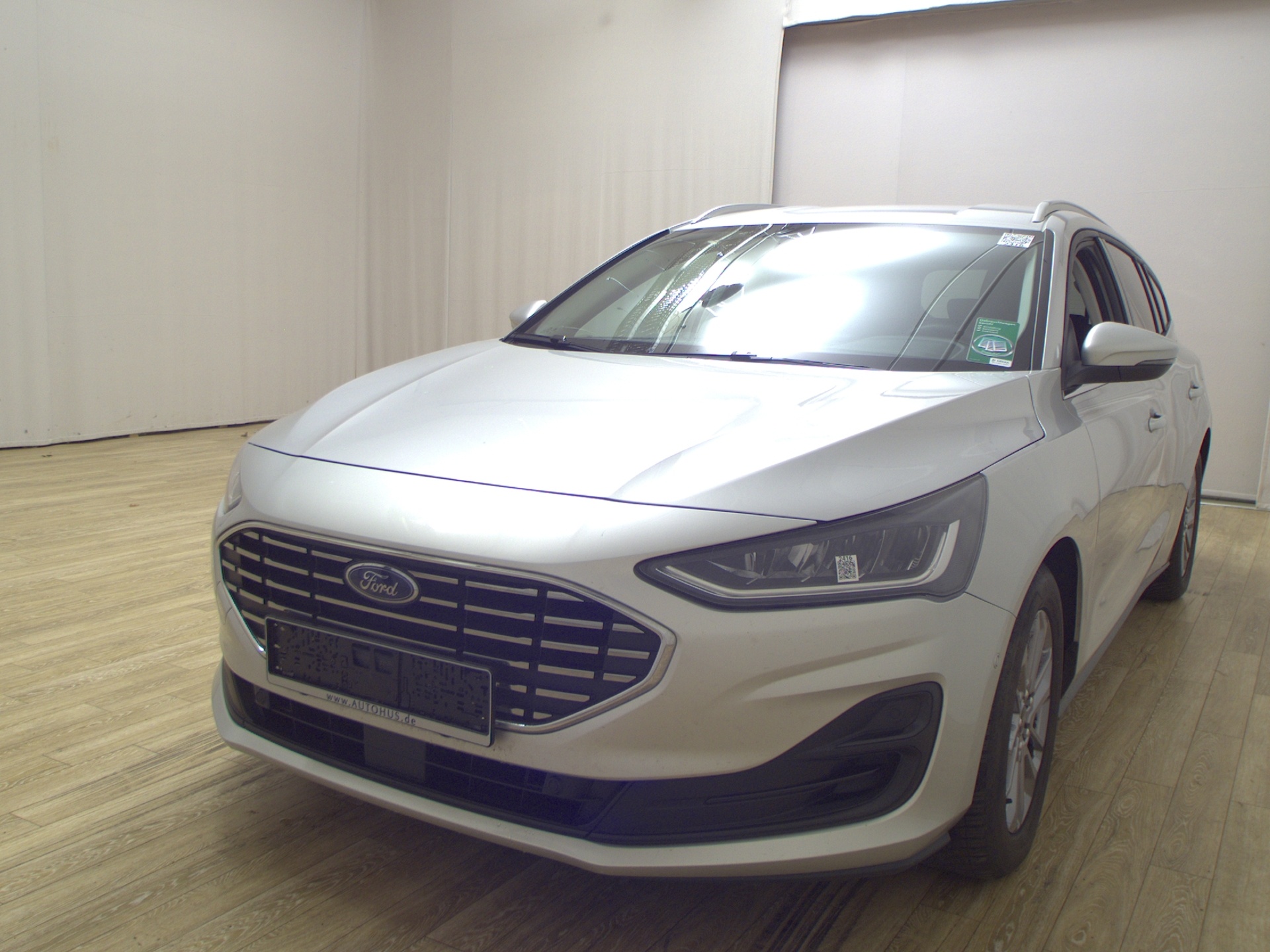 Ford Focus Turnier 1.5 EB Titanium X Navi DC LED RFK 2