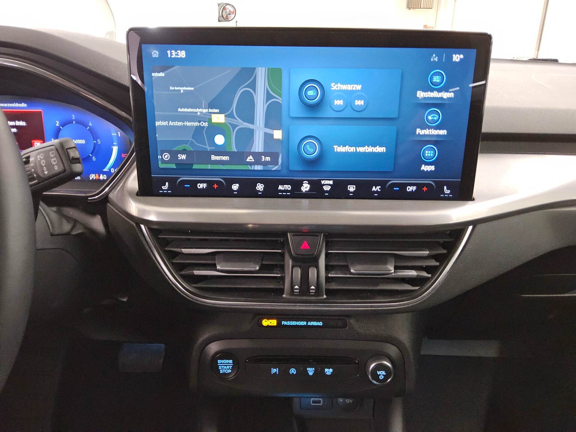 Ford Focus Turnier 1.5 EB Titanium X Navi DC LED RFK 7