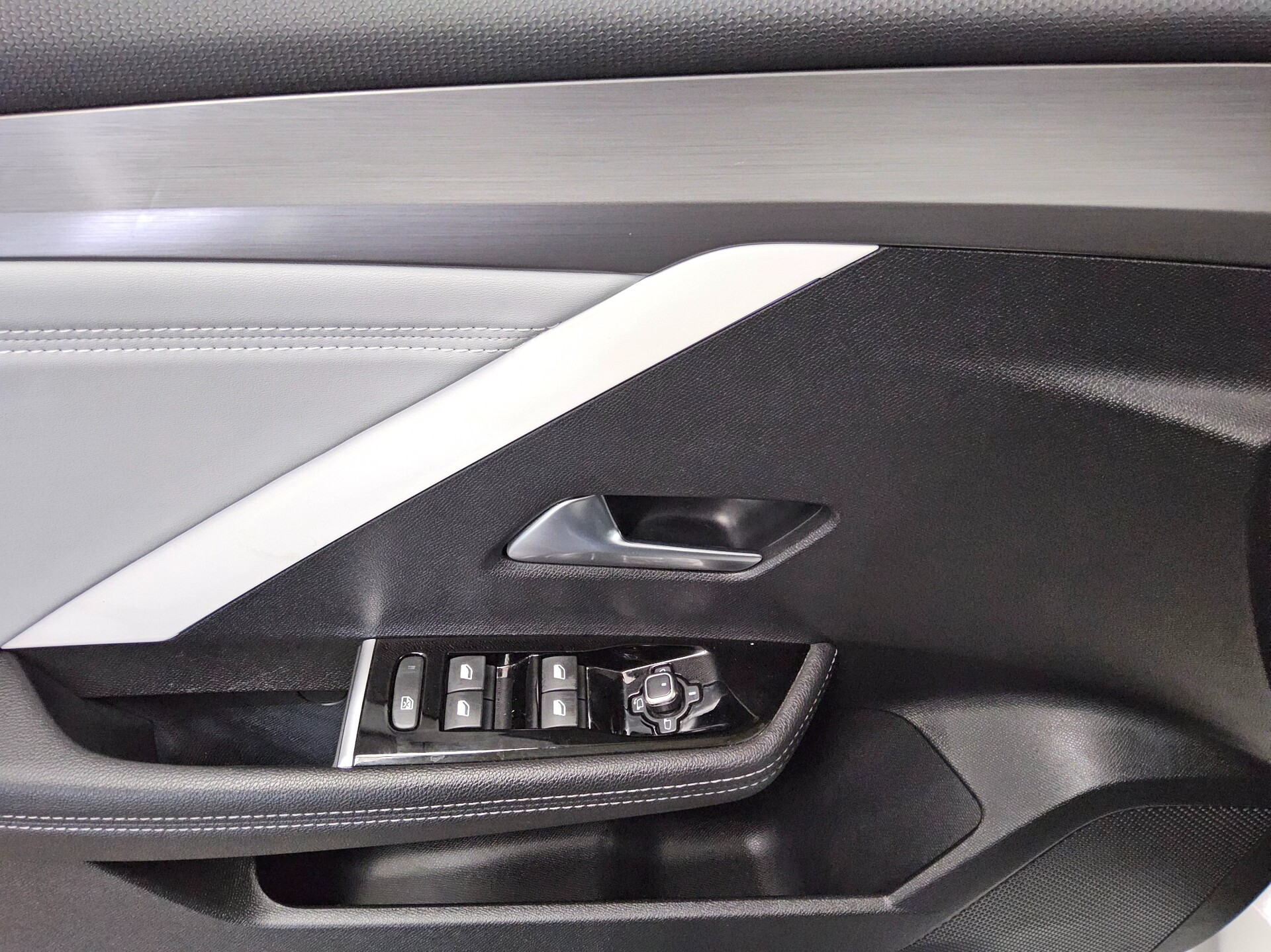 Opel Astra ST 1.5 D Elegance T-Leder Navi LED RFK 10