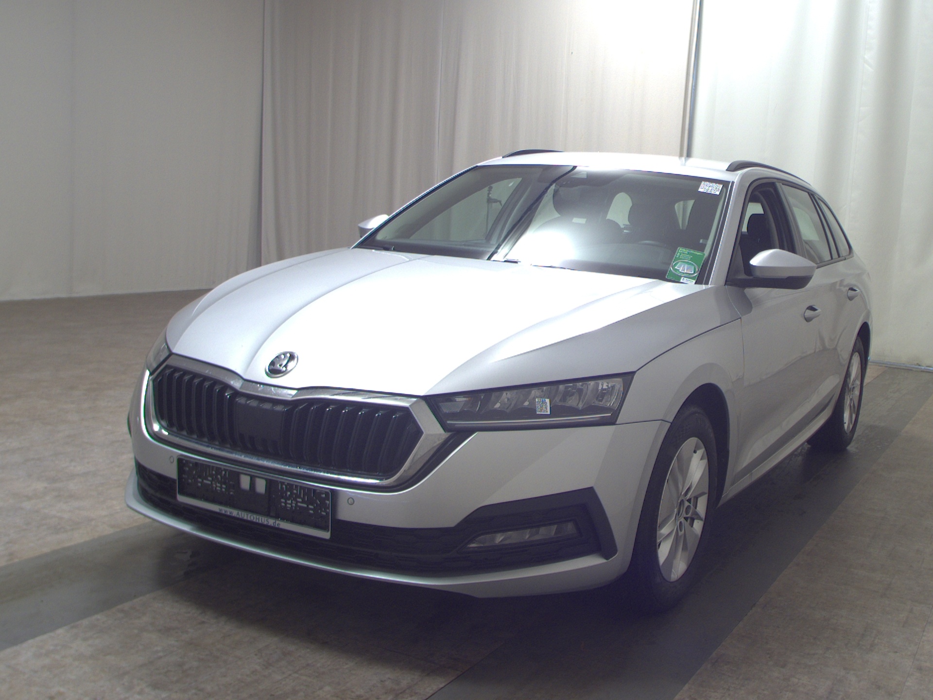 Skoda Octavia Kombi 2.0 TDI Ambition Navi LED vc ACC 2