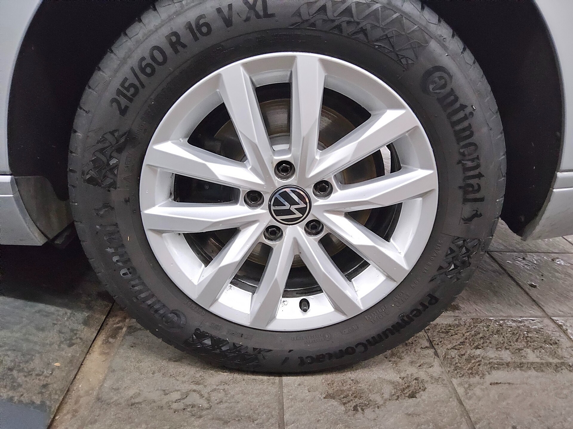 Volkswagen Passat Var. 2.0 TDI Business Navi LED AID RfK 11