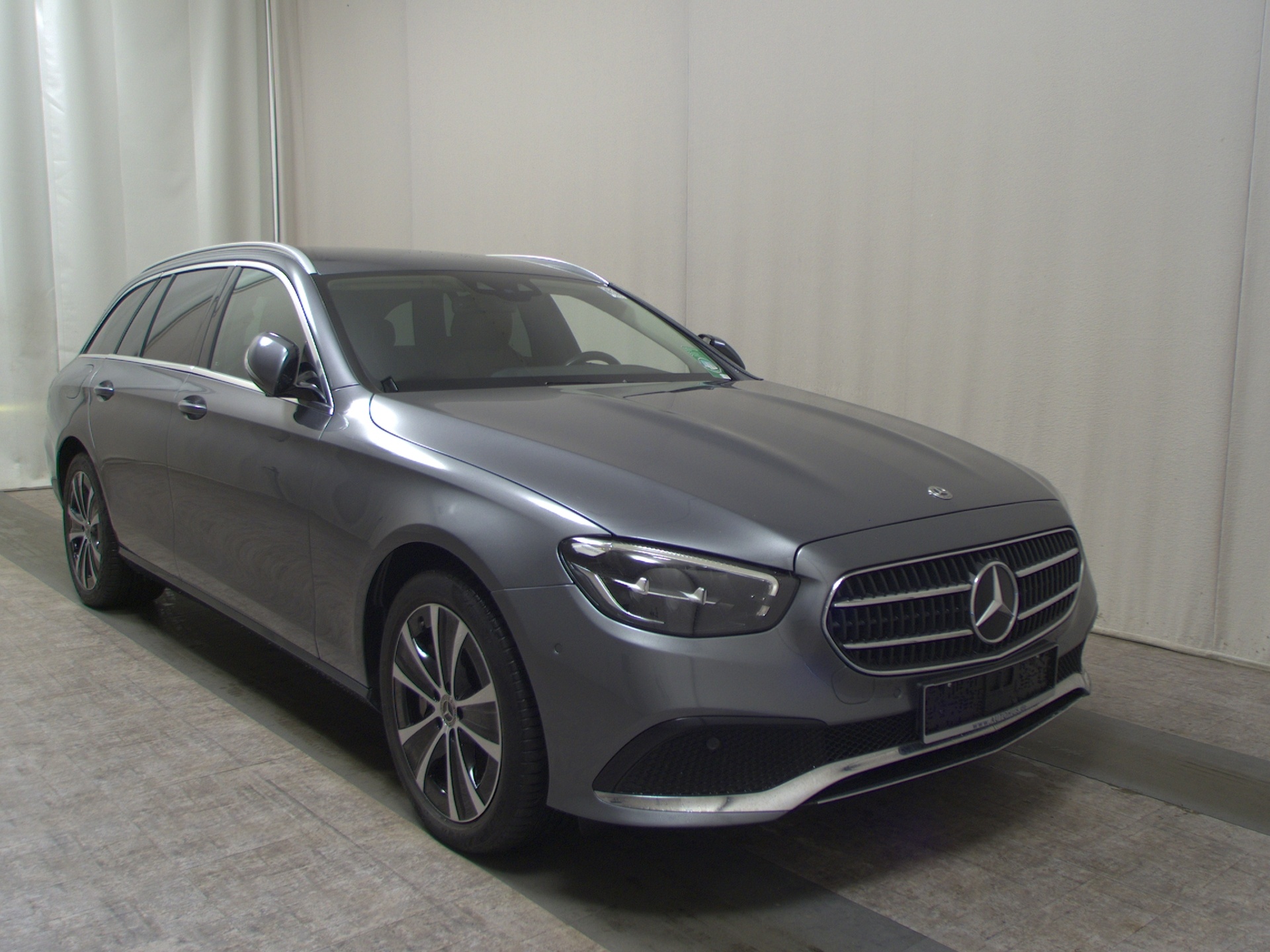 Mercedes-Benz E 300 T de Avantgarde Leder Navi Burmester HuD 3