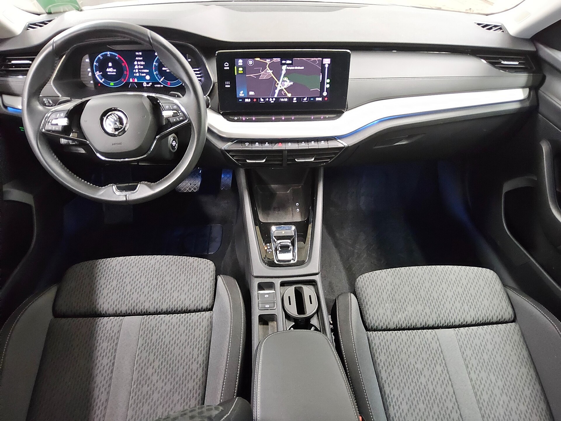 Skoda Octavia Kombi 2.0 TDI Ambition Navi LED vc AHK 5