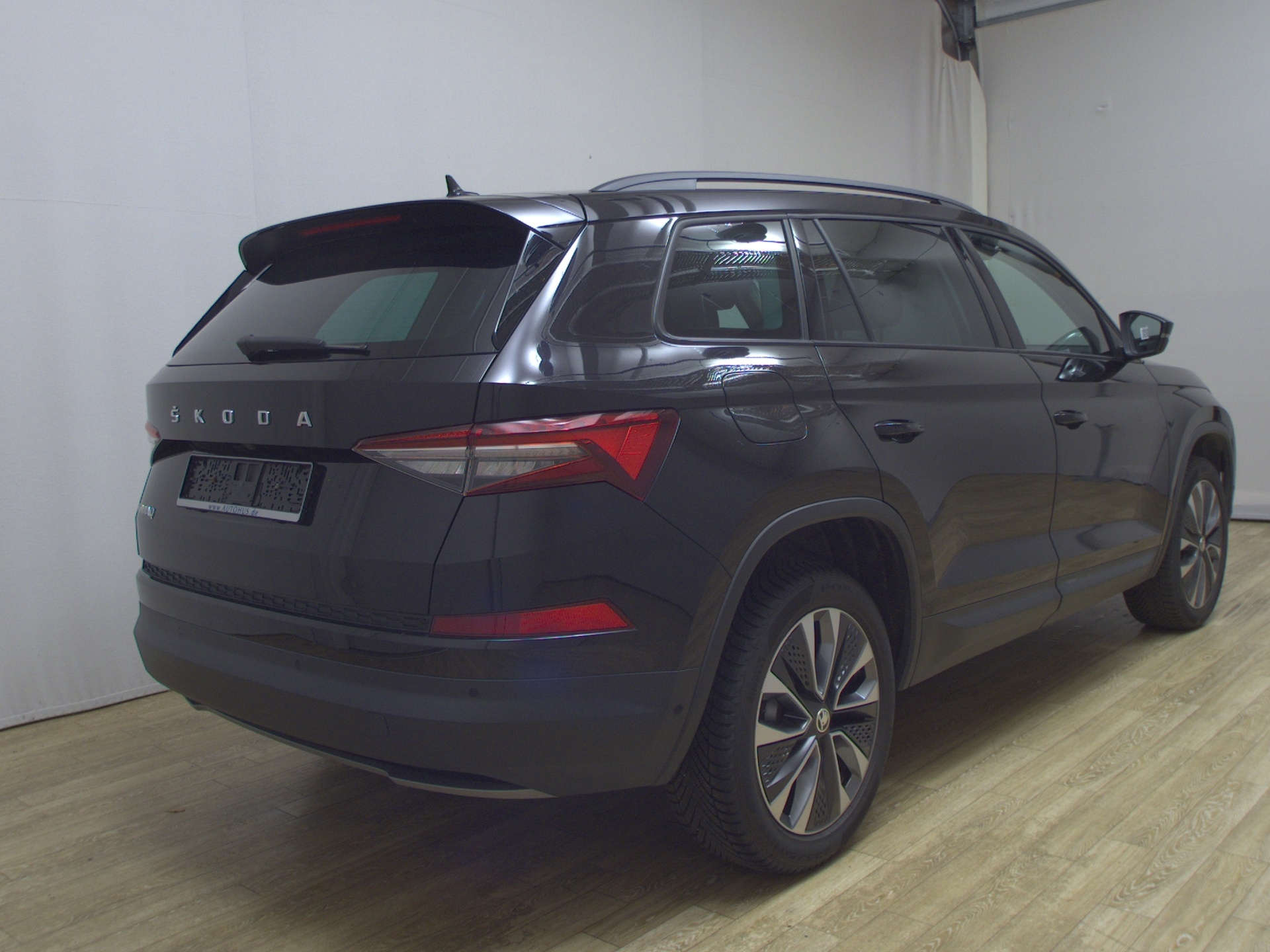 Skoda Kodiaq 2.0 TDI Tour Navi LED vc RfK ACC 4xShz 4