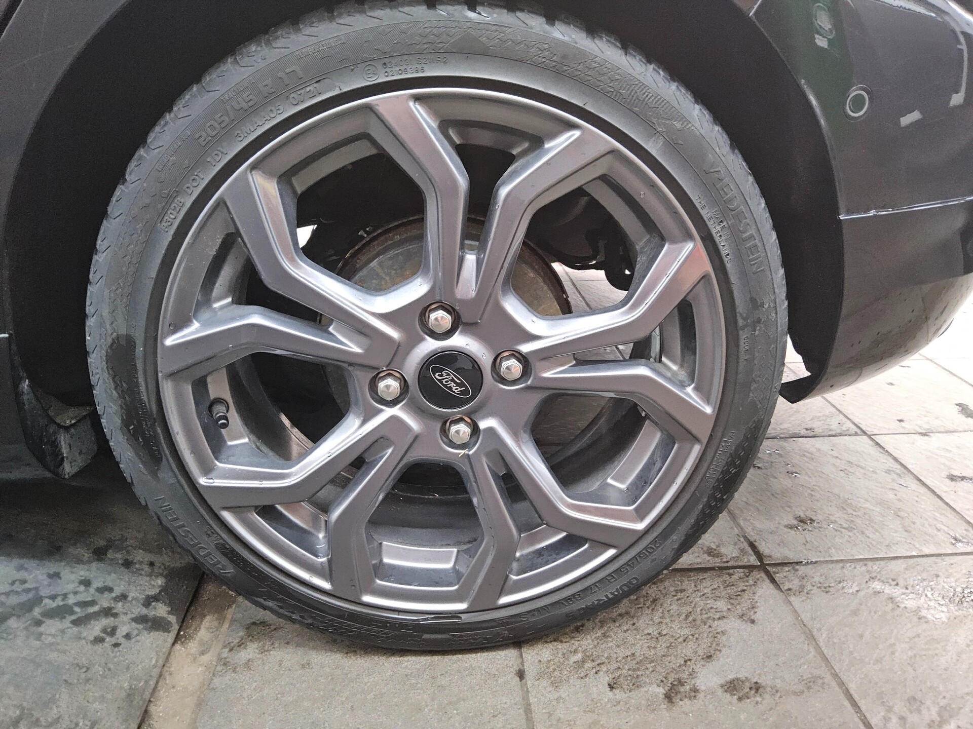 Ford Fiesta 1.0 EB ST-Line Navi LED ACC Shz PDC BT 10