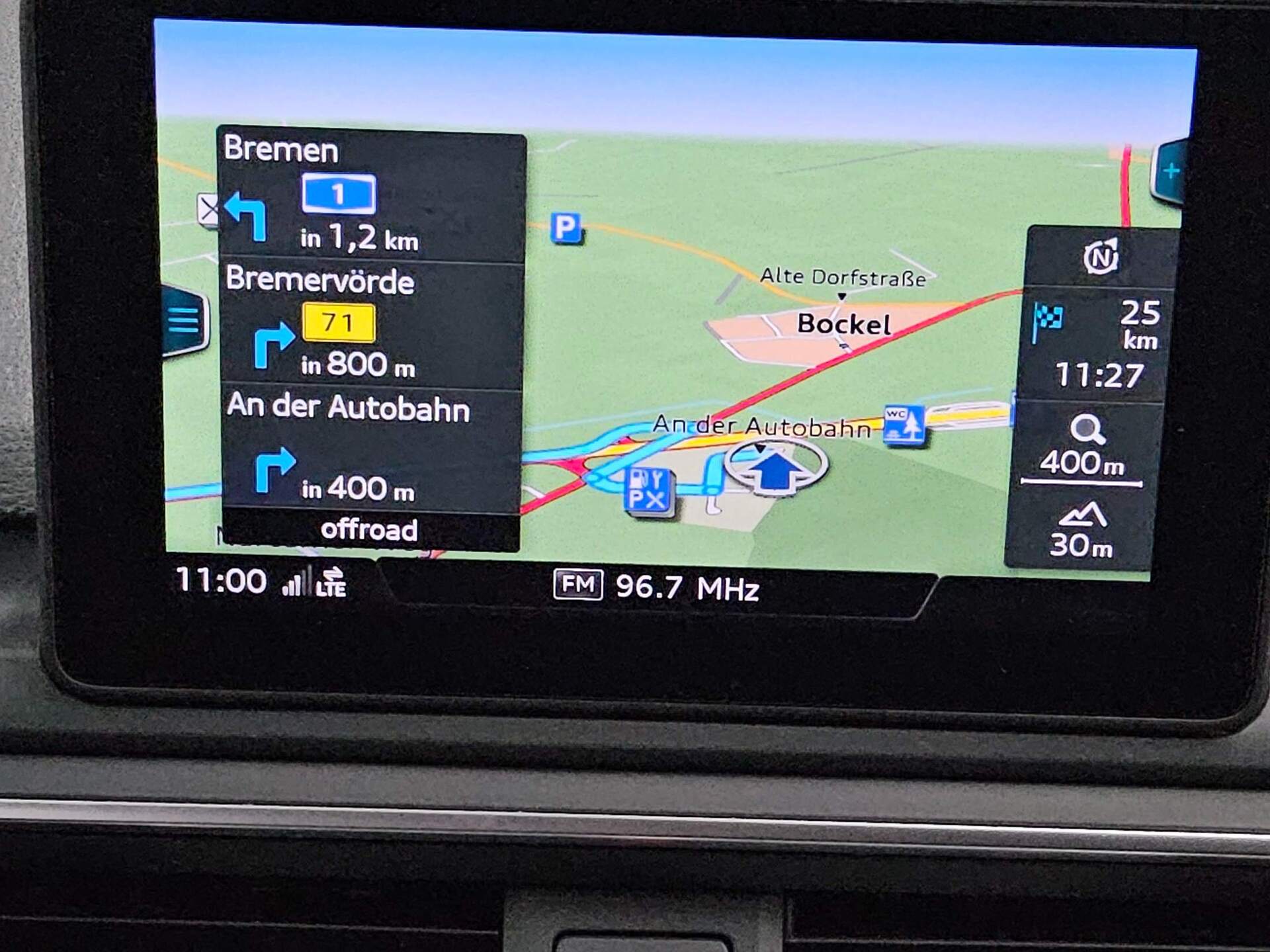 Audi A4 Avant 40 TDI sport Navi Xenon AHK 7