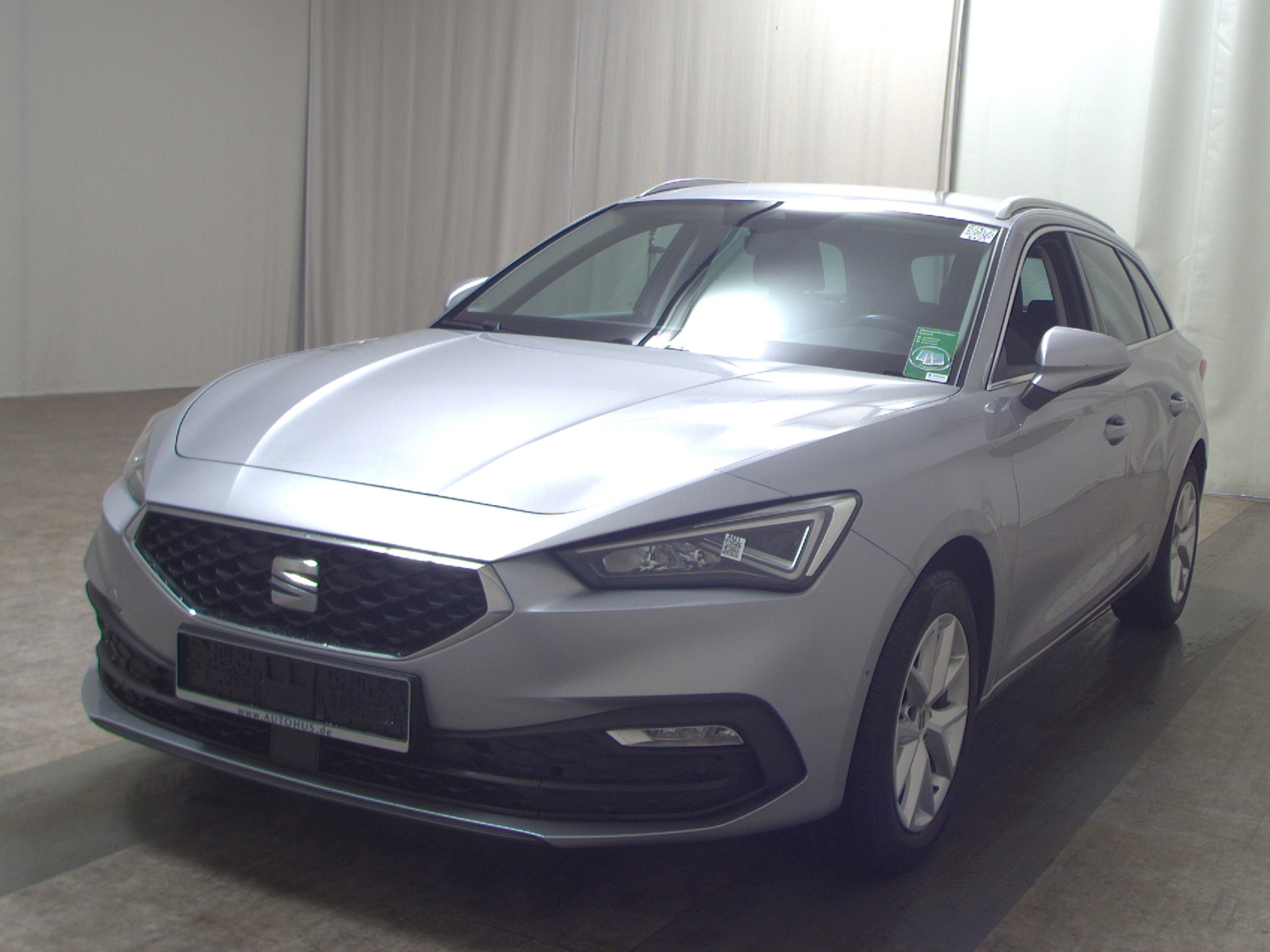 Seat Leon Sportstourer 2.0 TDI Style Navi LED vc PDC 2