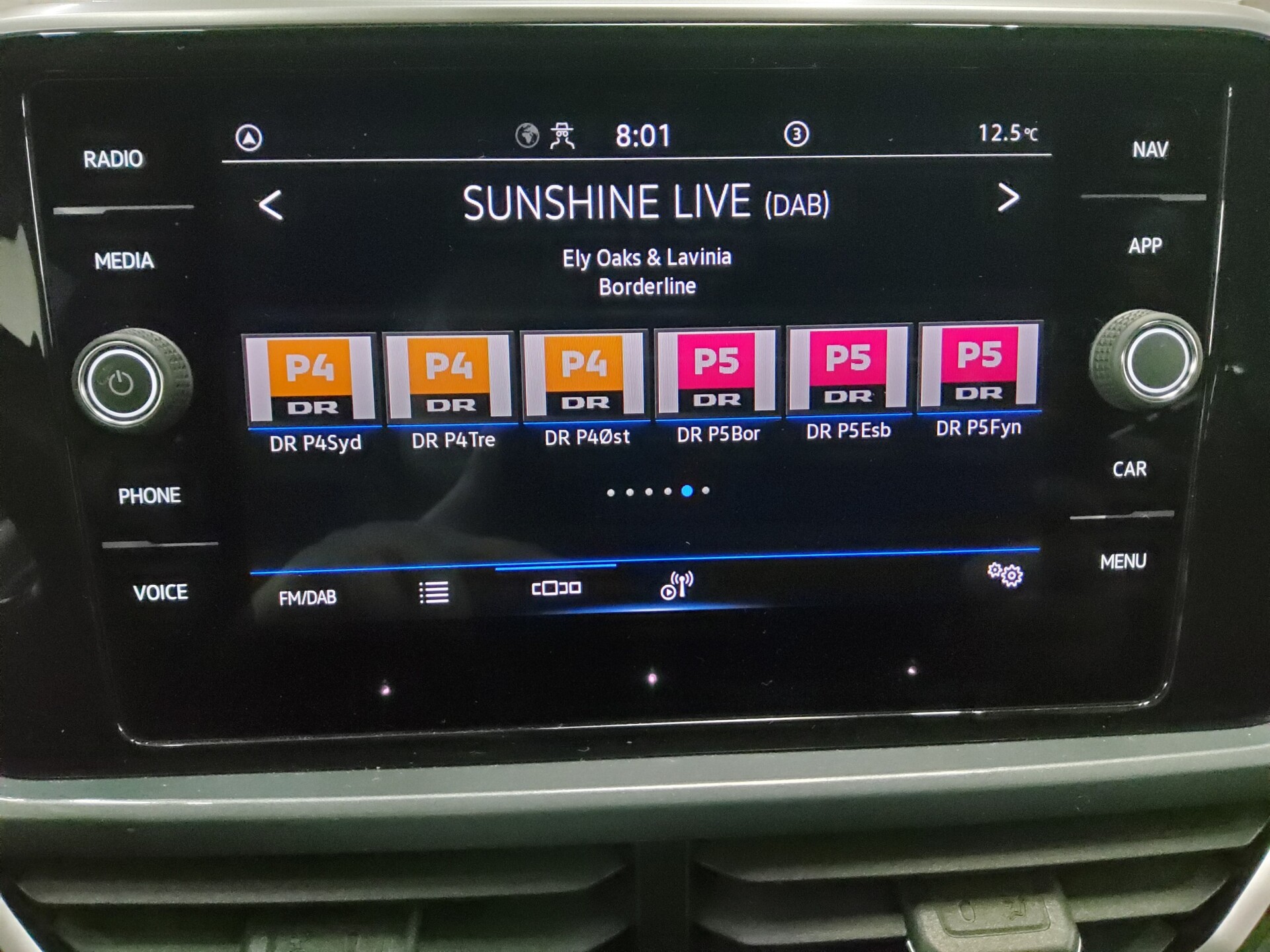 Volkswagen T-Roc 2.0 TDI Style 2-Sitzer Navi LED AID RfK 7