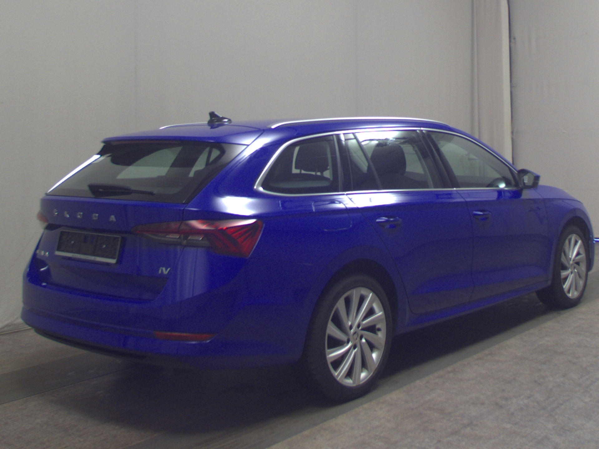 Skoda Octavia Kombi 1.4 TSI Style Navi LED HuD RfK Shz 4